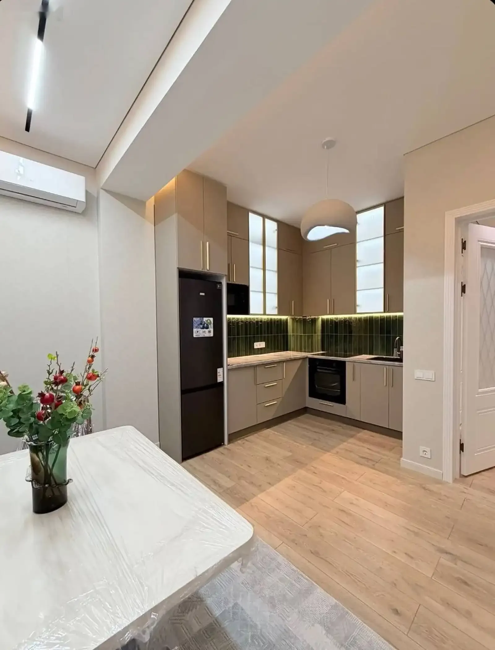 2-комн. квартира, 12 этаж, 71 м², Шохмансур — фото 8