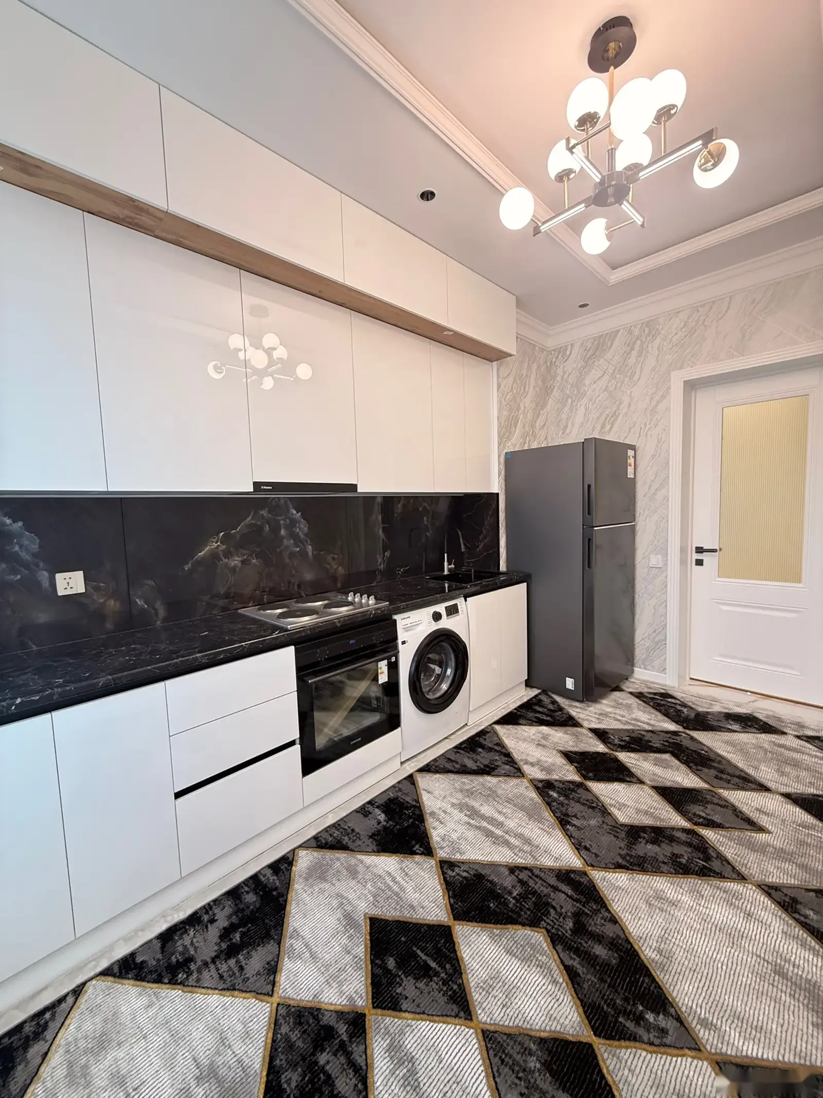 3-комн. квартира, 17 этаж, 92 м², Сино — фото 2
