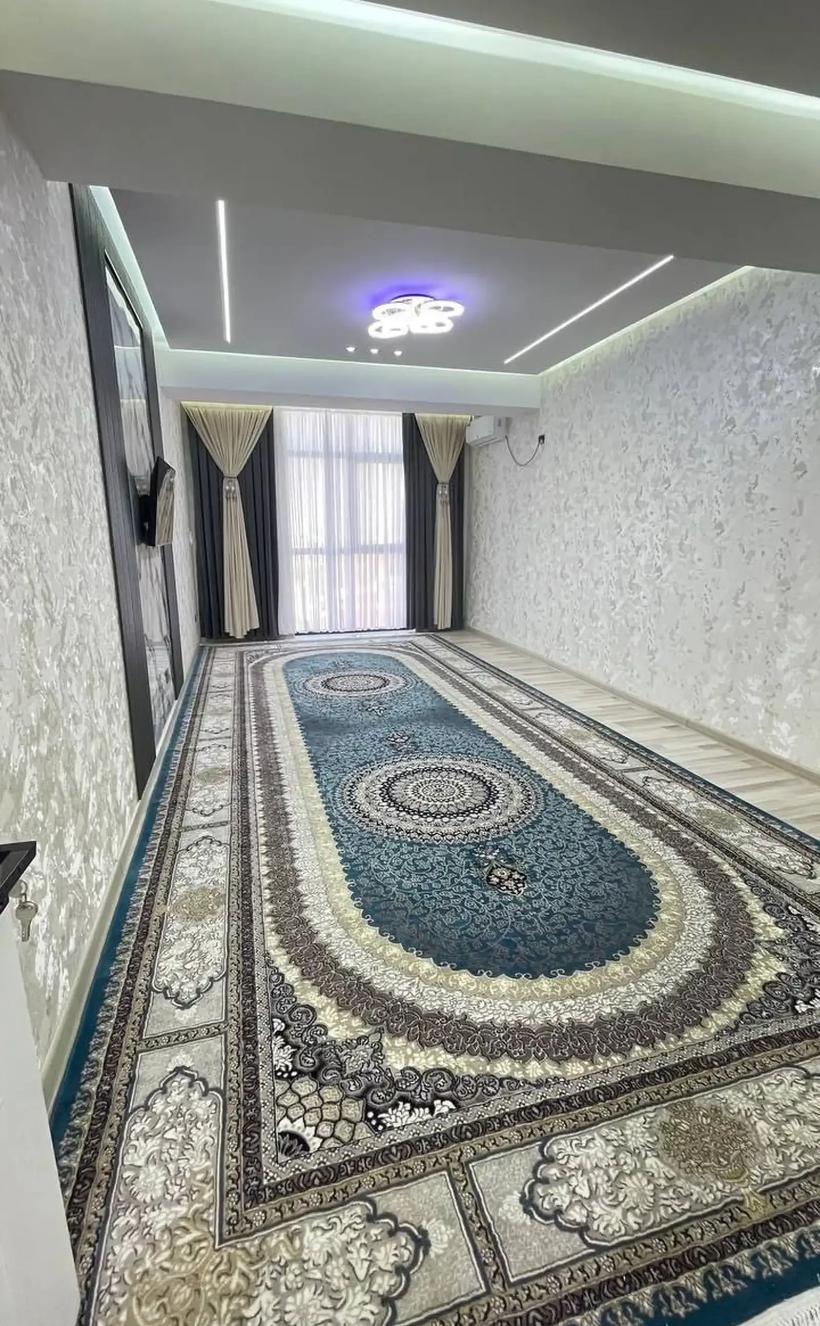 2-комн. квартира, 13 этаж, 74 м², Шохмансур