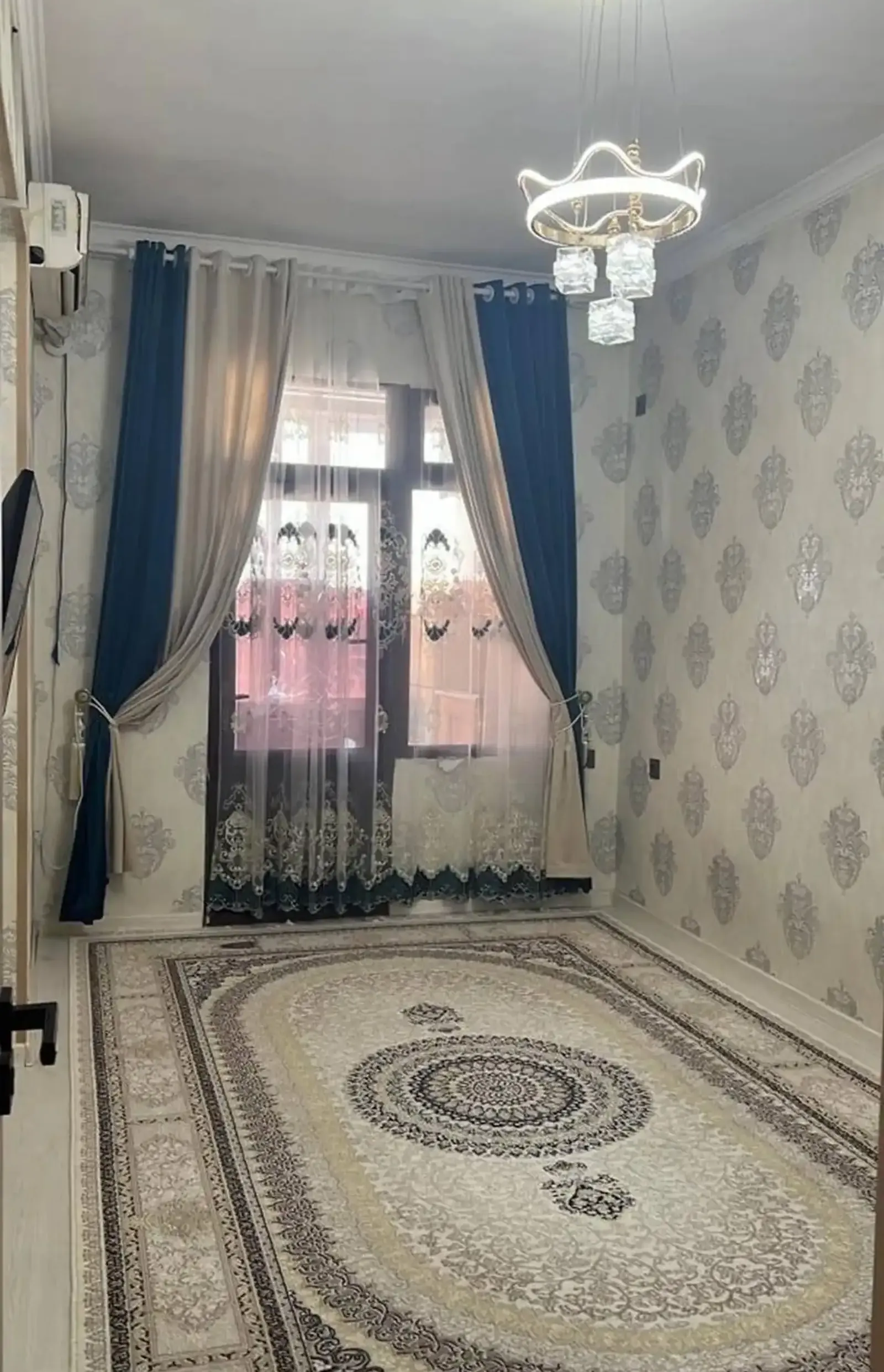 2-комн. квартира, 4 этаж, 34 м², Фирдавсӣ