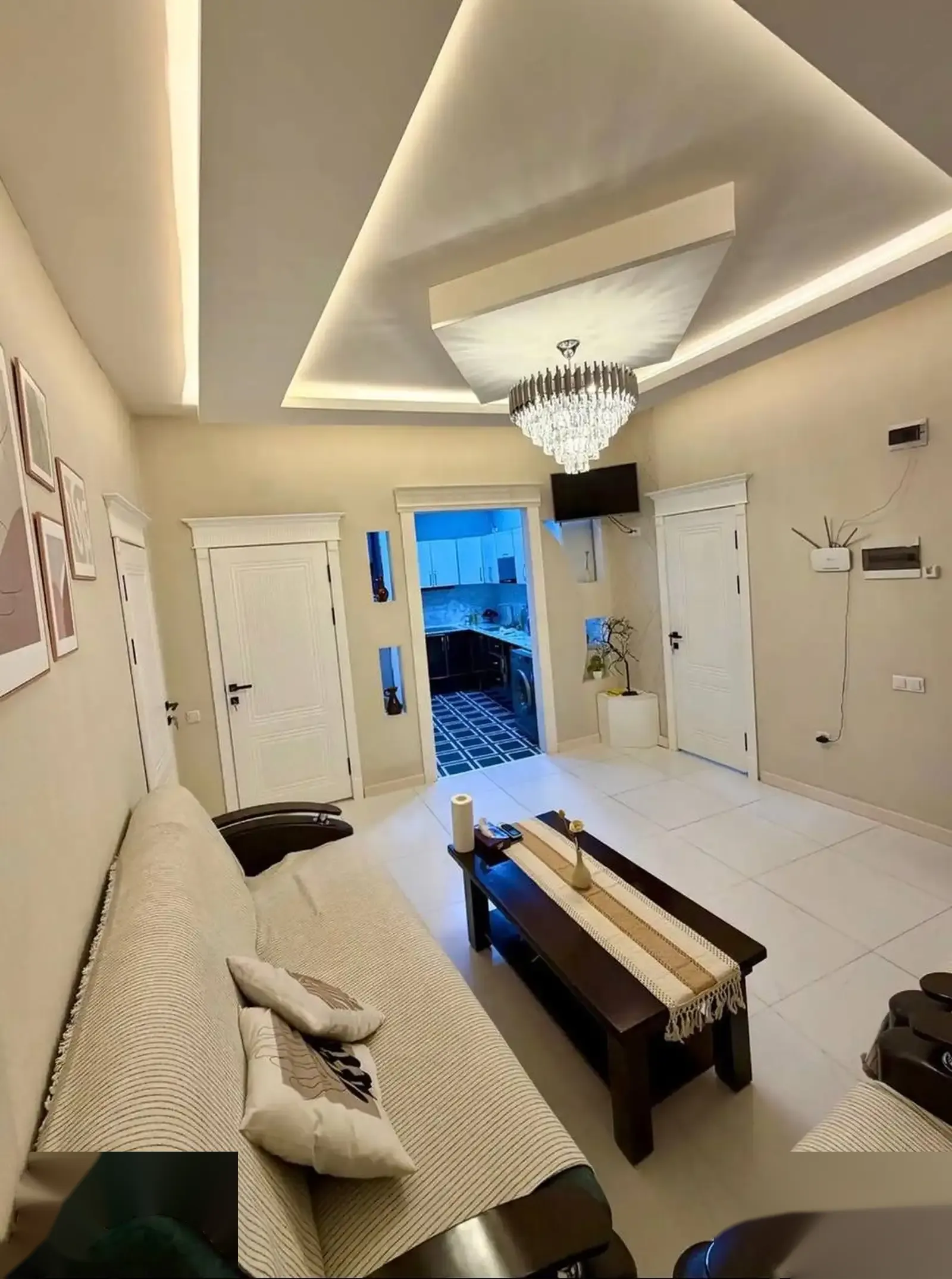 2-комн. квартира, 11 этаж, 56 м², Шохмансур