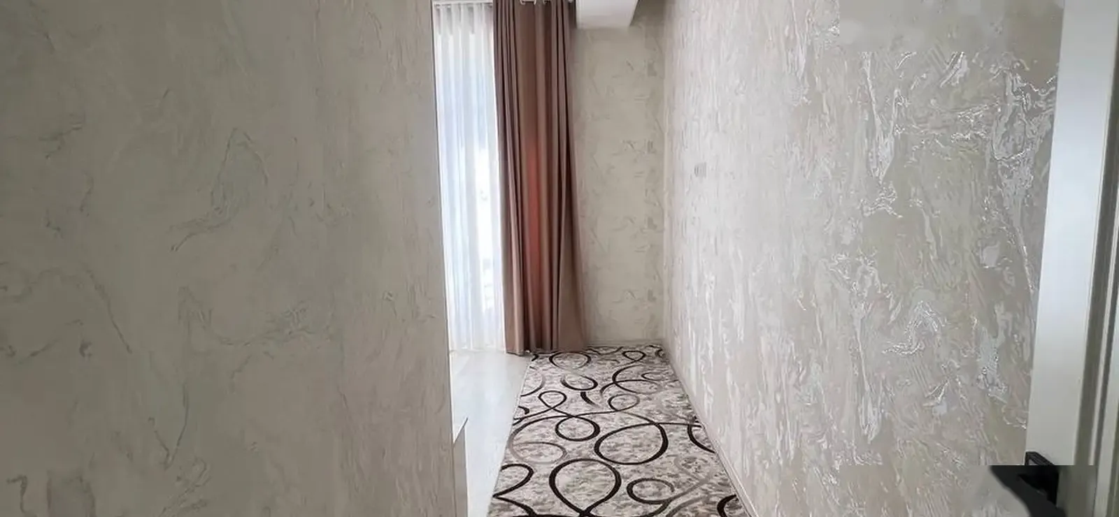 2-комн. квартира, 13 этаж, 75 м², Фирдавси