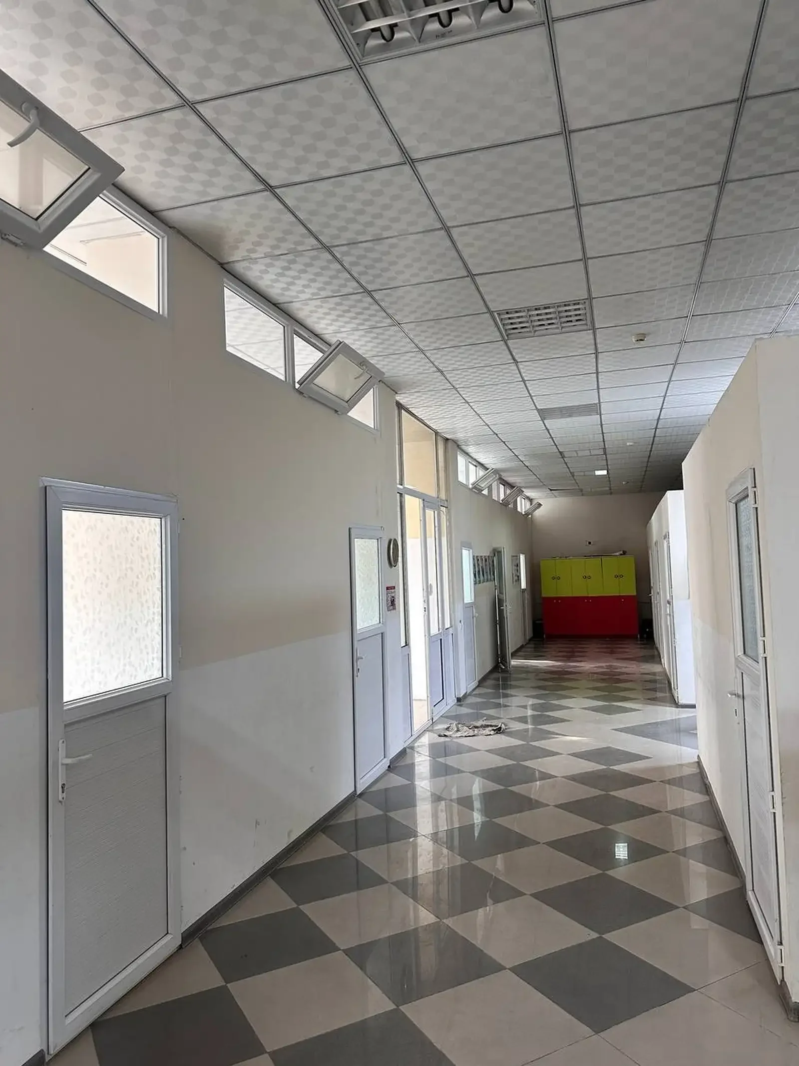 Помещение под свободное назначение, 700м², Сино — фото 8
