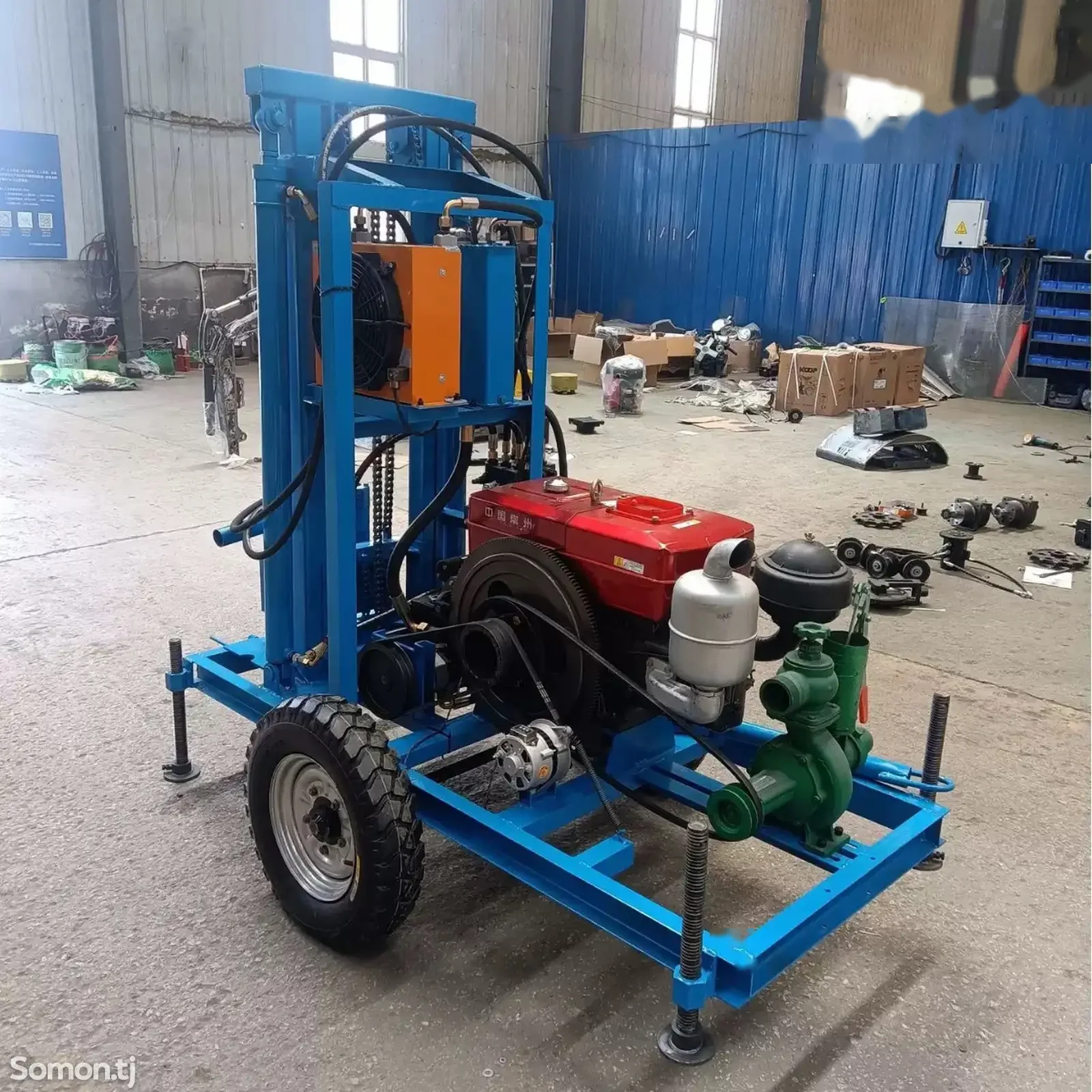 Двухцилиндровая колесная дизельная буровая установка