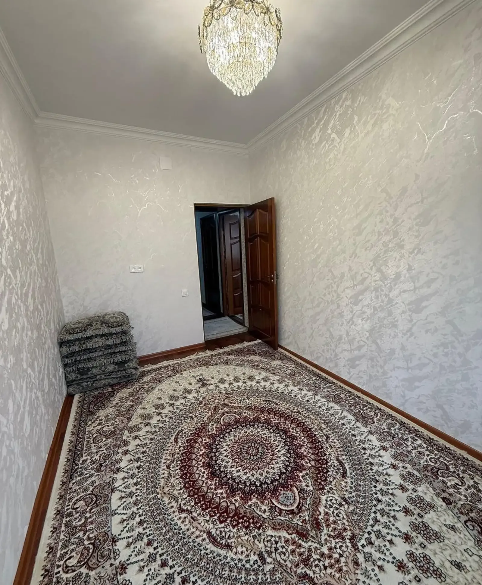 4-комн. квартира, 6 этаж, 110 м², 82 мкр
