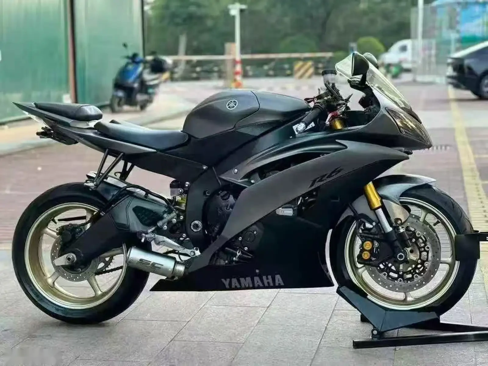 Мотоцикл Yamaha R6 — фото 4