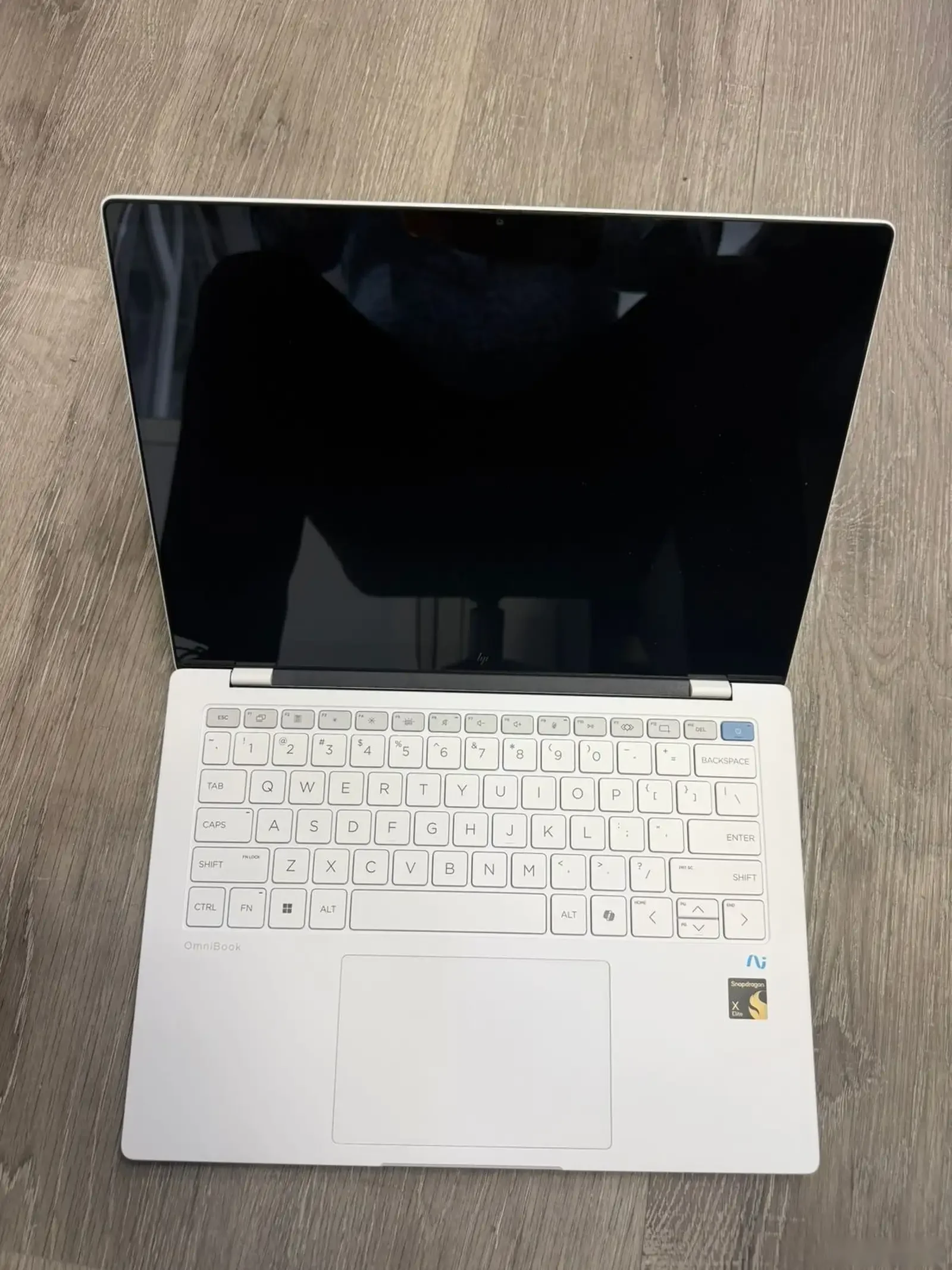 Ноутбук HP OmniBook X 14 Snapdragon X Elute 16GB 1TB SSD — фото 4