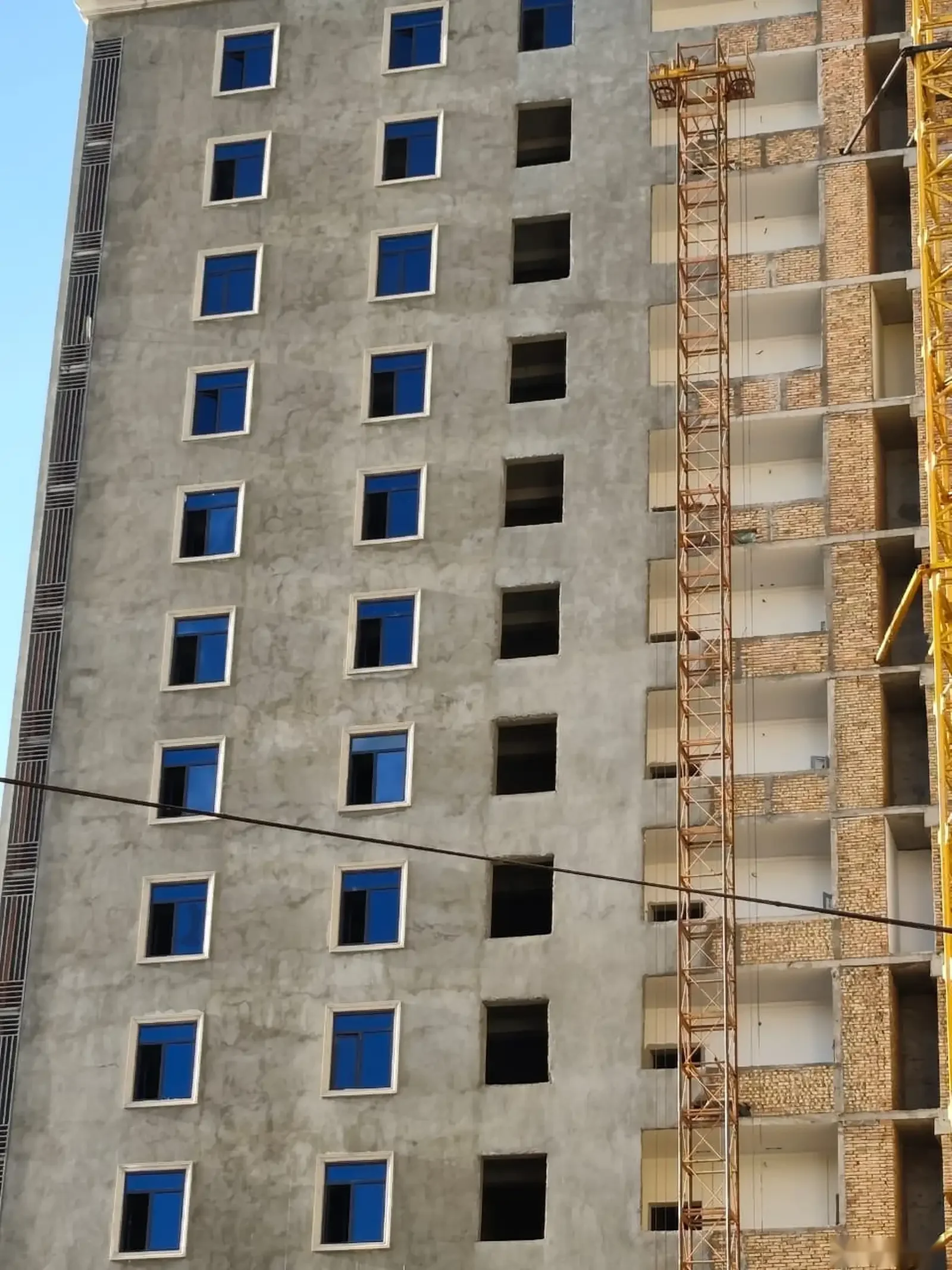 3-комн. квартира, 13 этаж, 90 м², Сино Казокон Оши Бародарон — фото 2