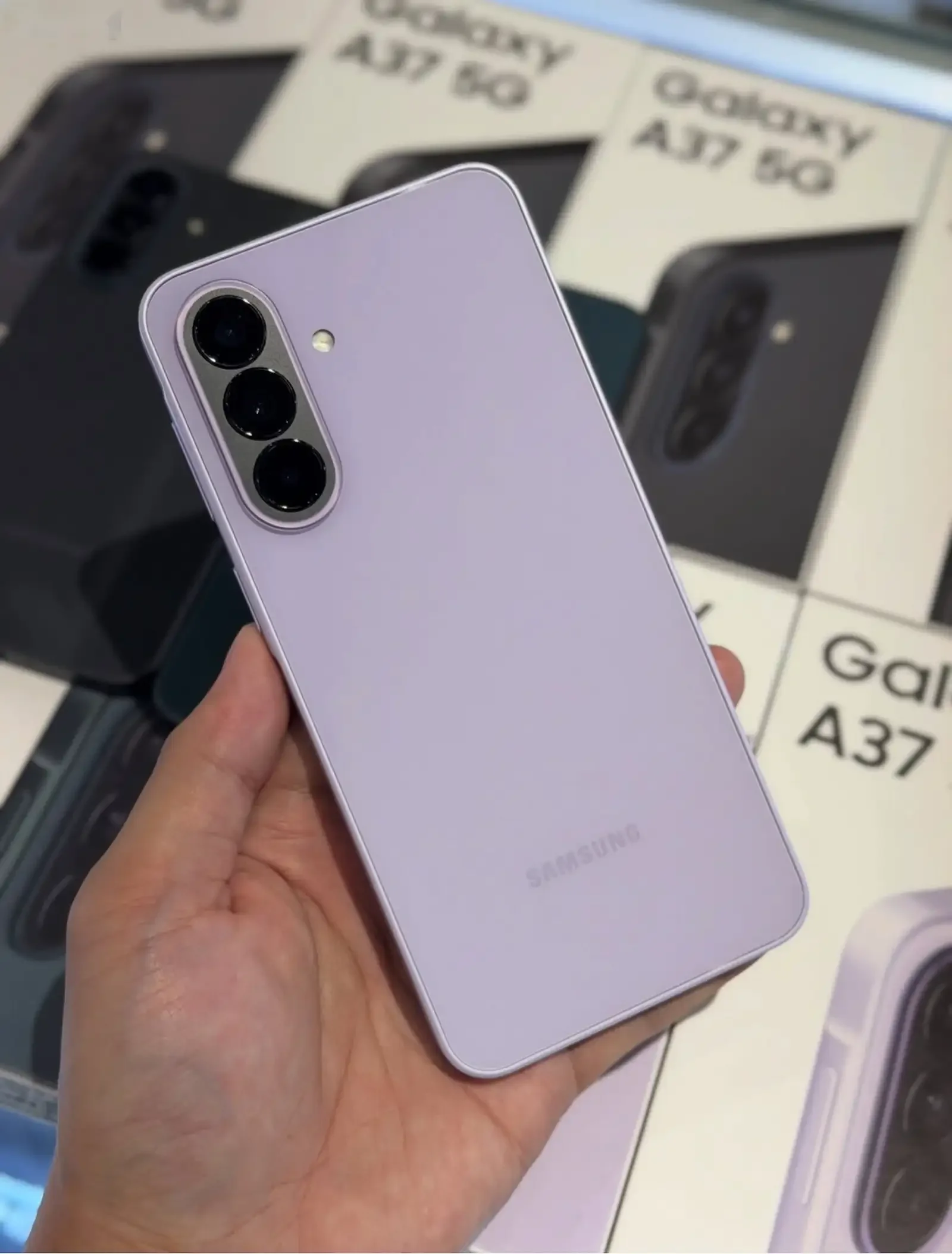 Samsung Galaxy A37 5G 8/256GB Vietname — фото 2
