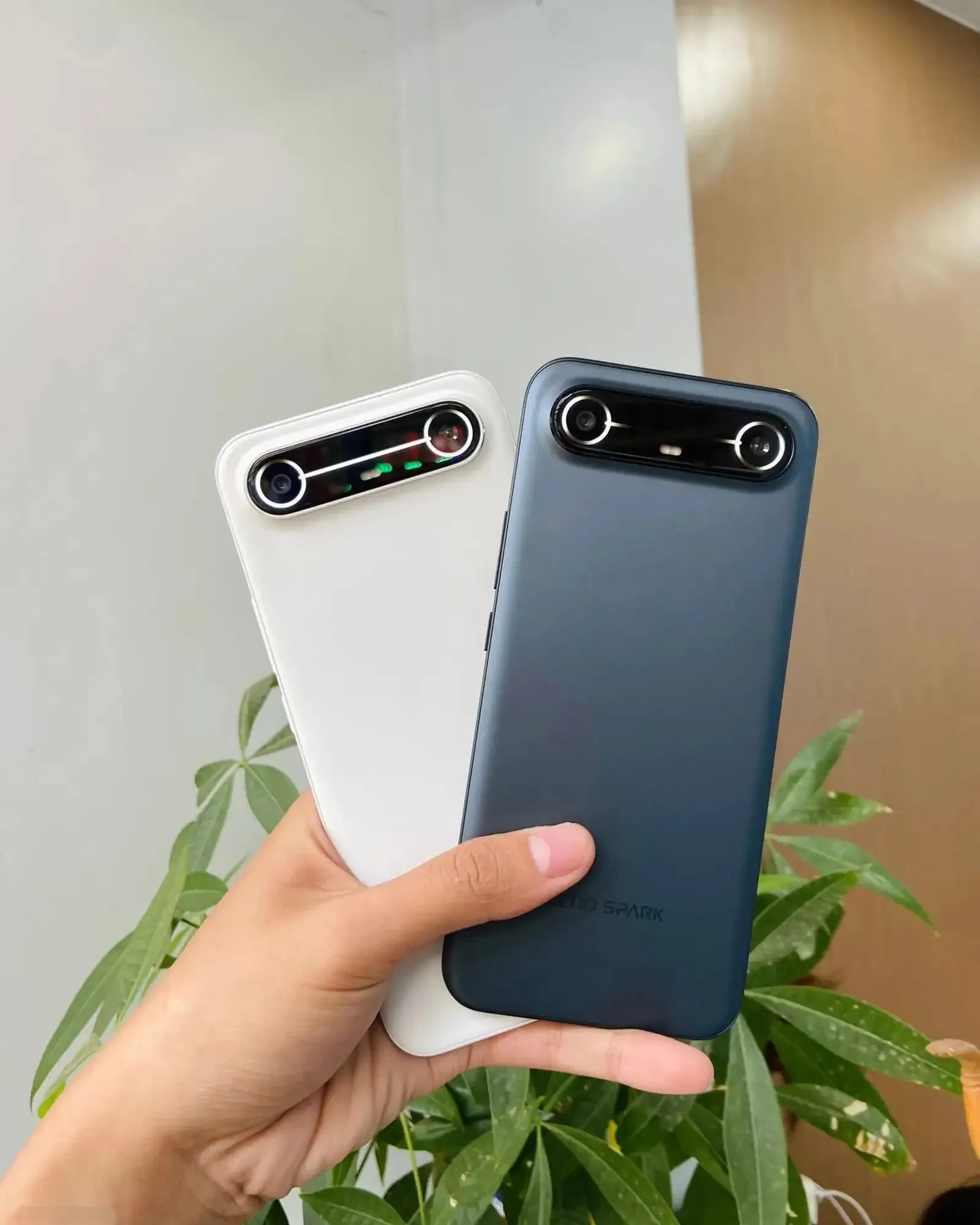 Tecno Spark Slim 16/256Gb 5160Мач