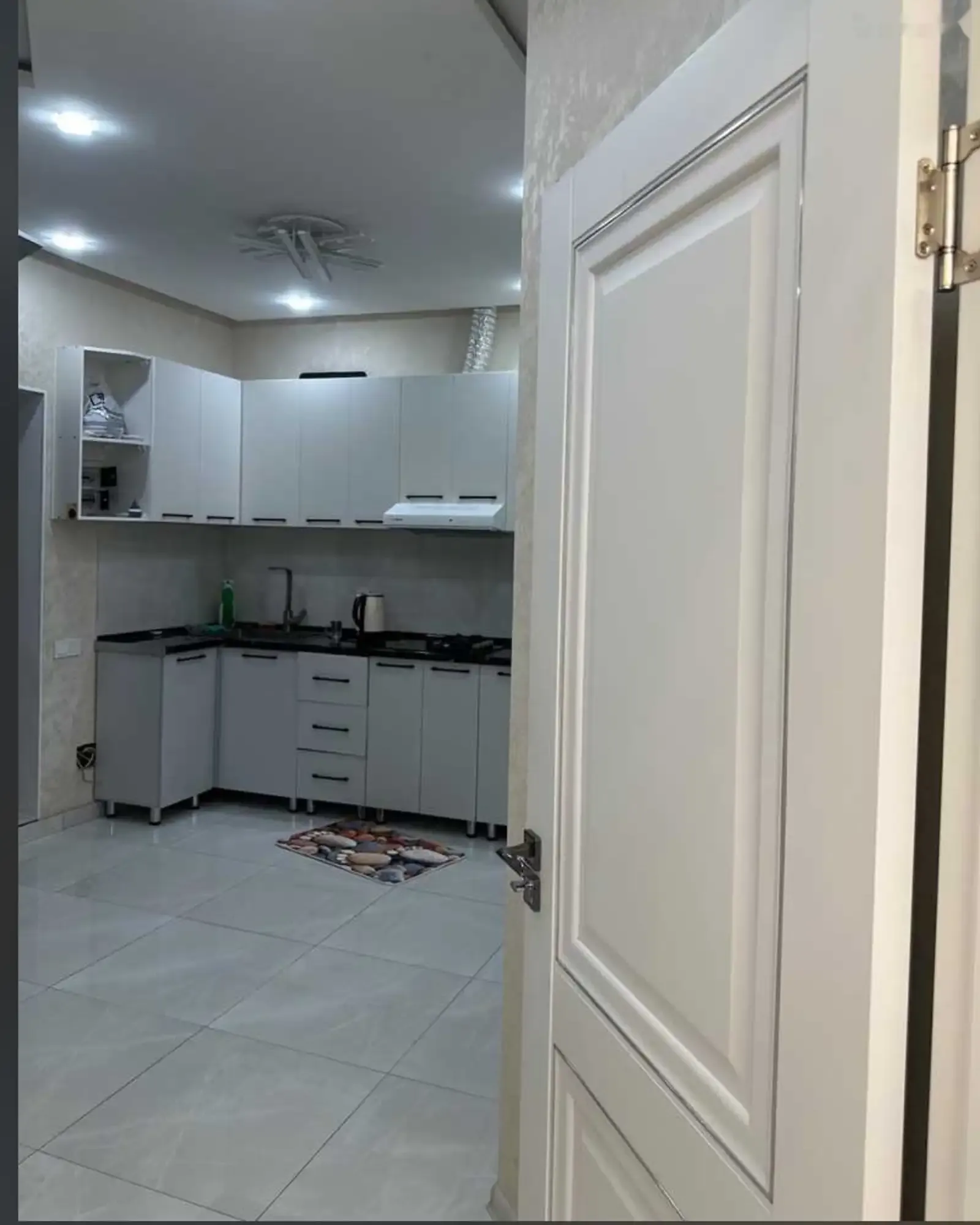 2-комн. квартира, 15 этаж, 56м², И Сомони