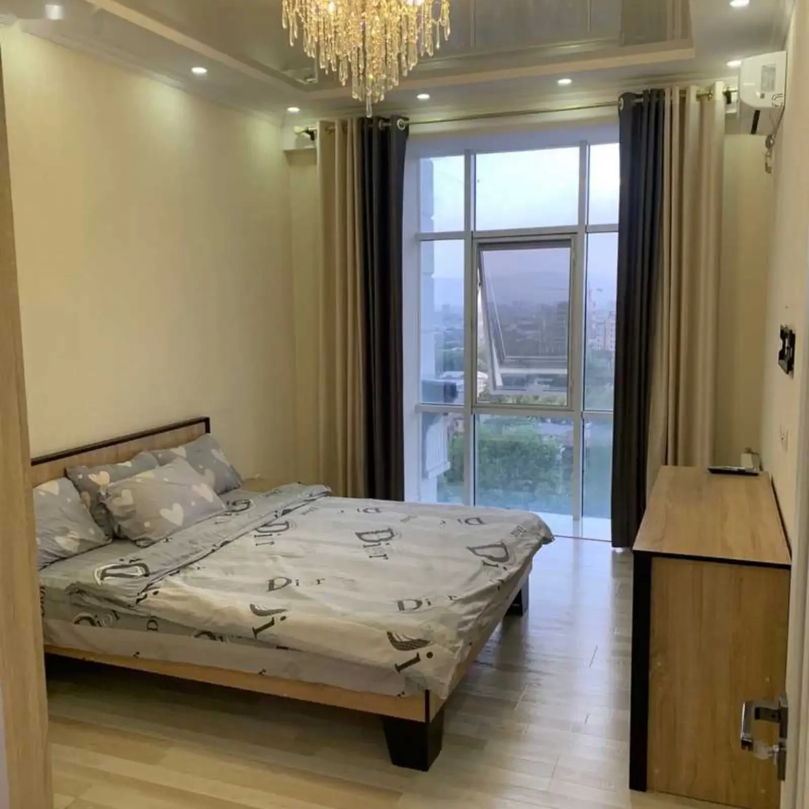 2-комн. квартира, 13 этаж, 60м², Дом печати — фото 2