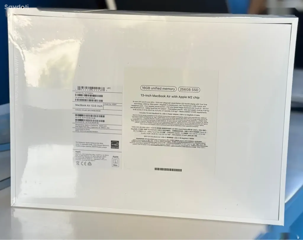 Ноутбук Apple Macbook air M2 16/256gb