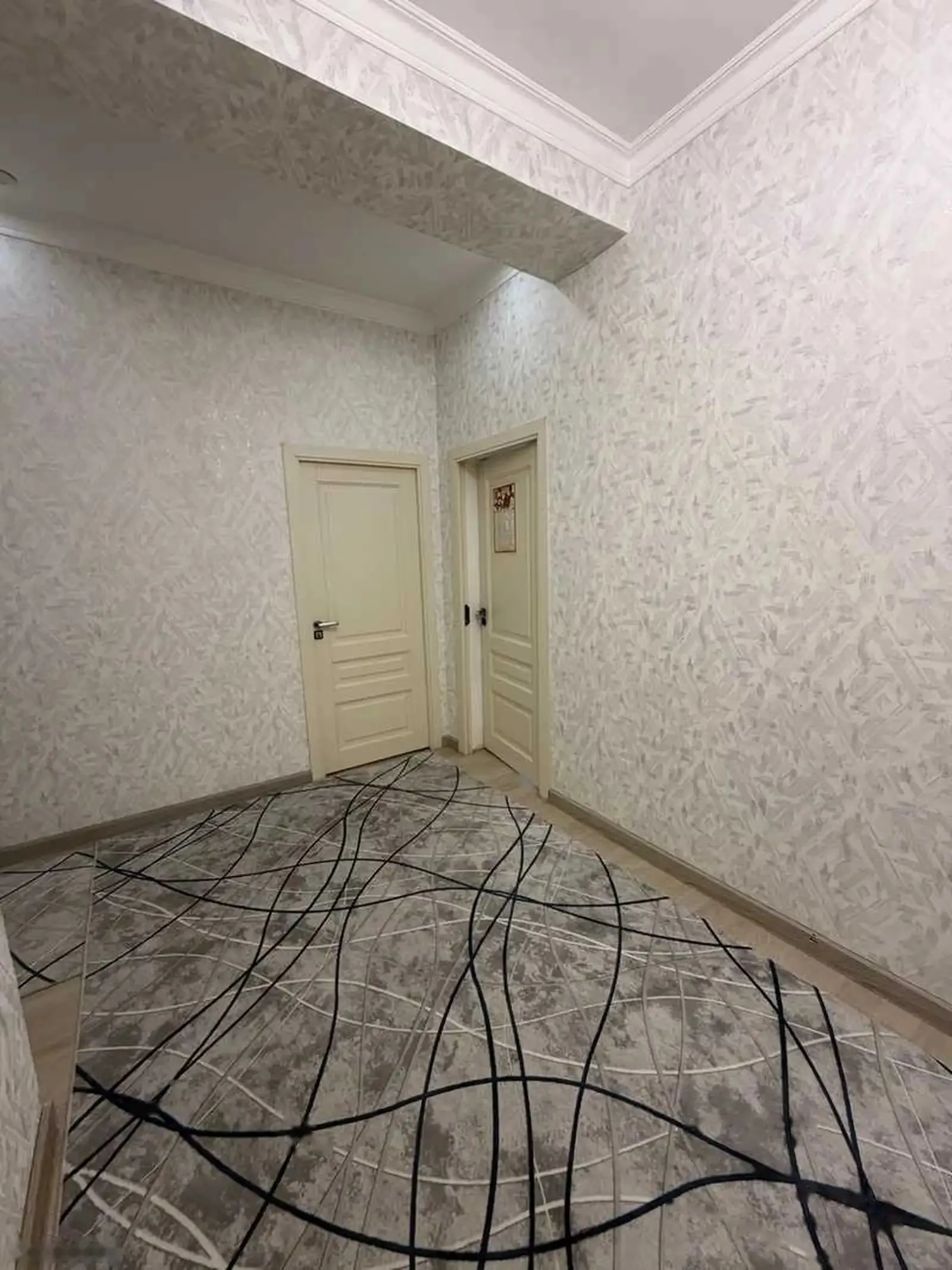 2-комн. квартира, 9 этаж, 80м², Шохмансур