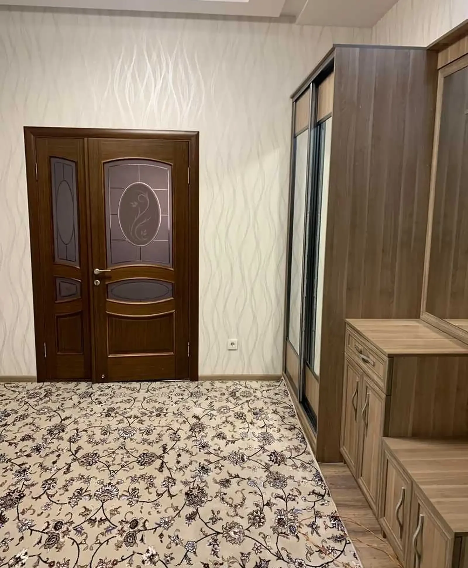 2-к квартира, 6 этаж, 110 м², И.Сомони — фото 2