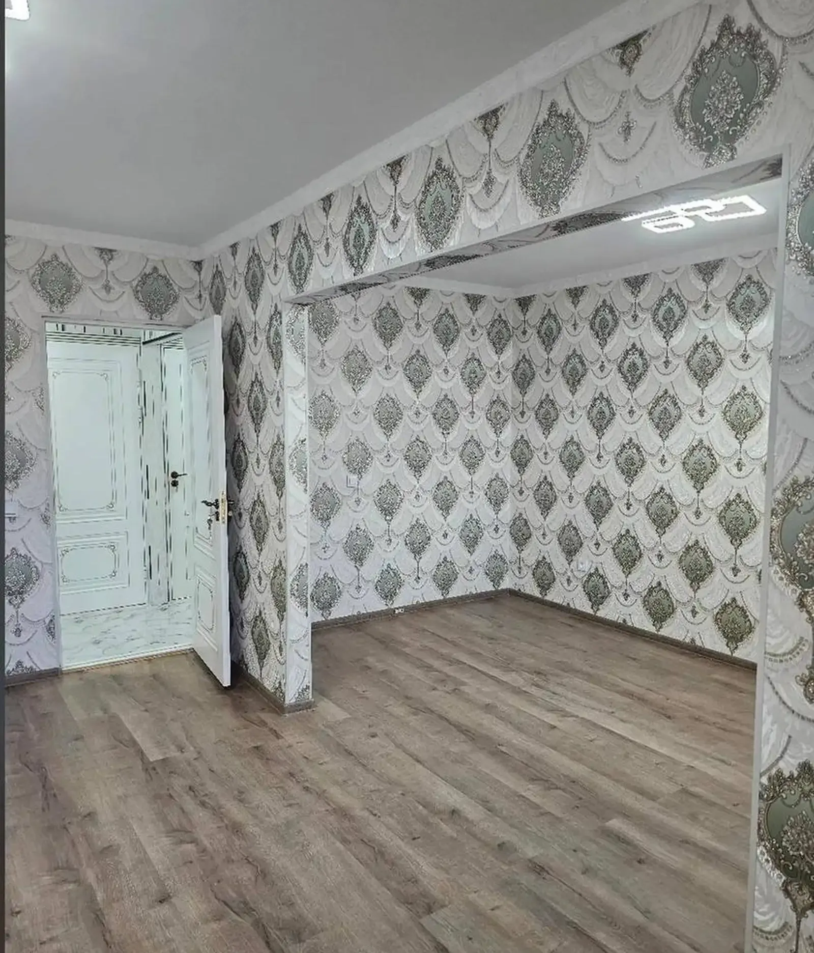 5-комн. квартира, 5 этаж, 100м², Сино
