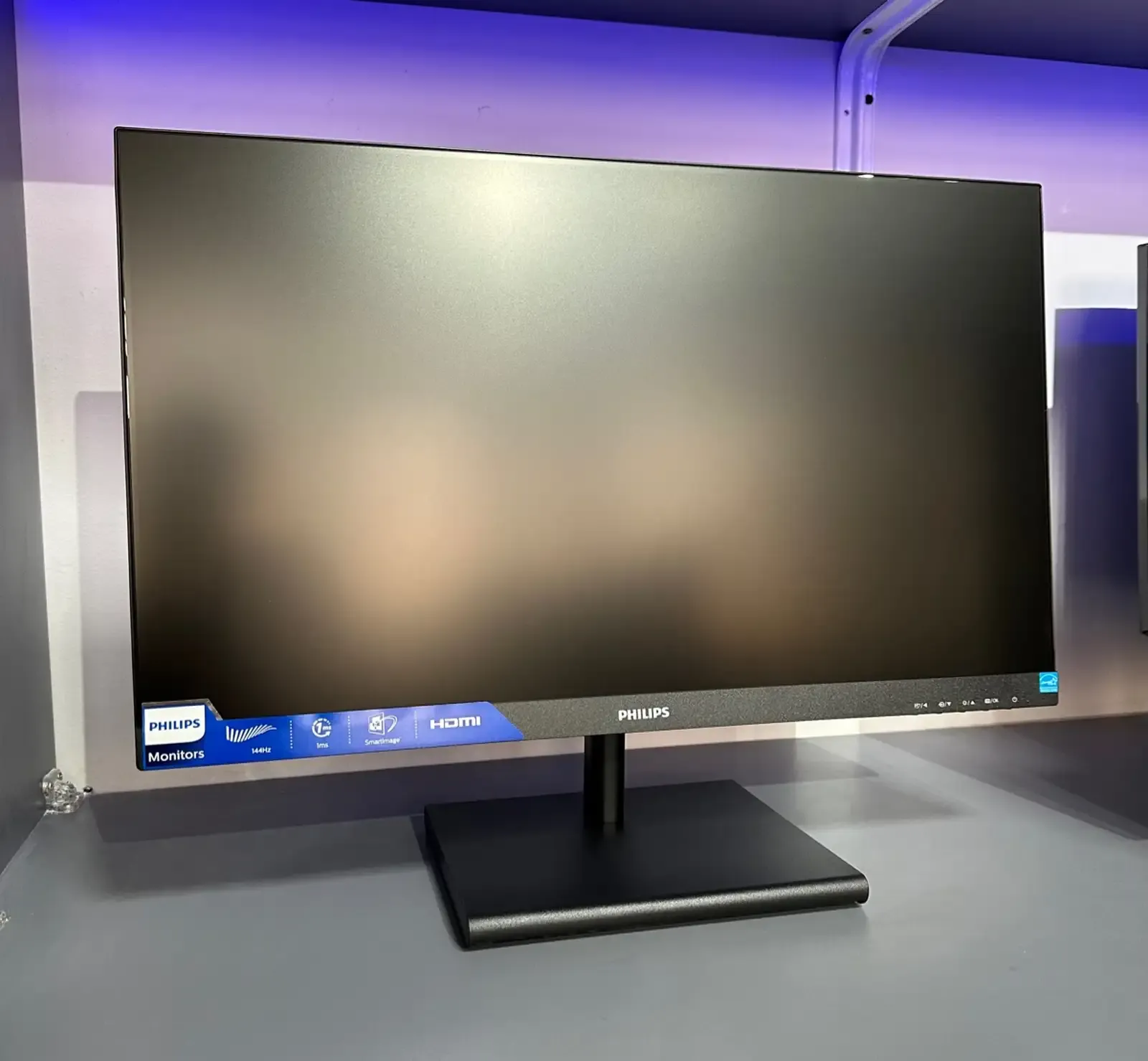 Монитор Philips 24 144Hz 1ms