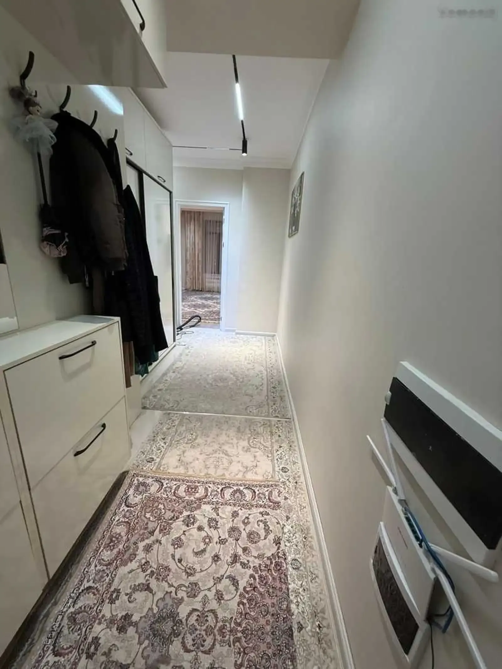 2-комн. квартира, 3 этаж, 80м², Овир