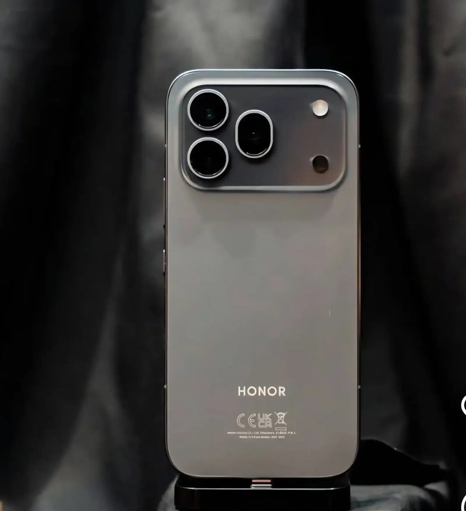 Honor 600pro 5G 24/512Gb 7000Мач — фото 2