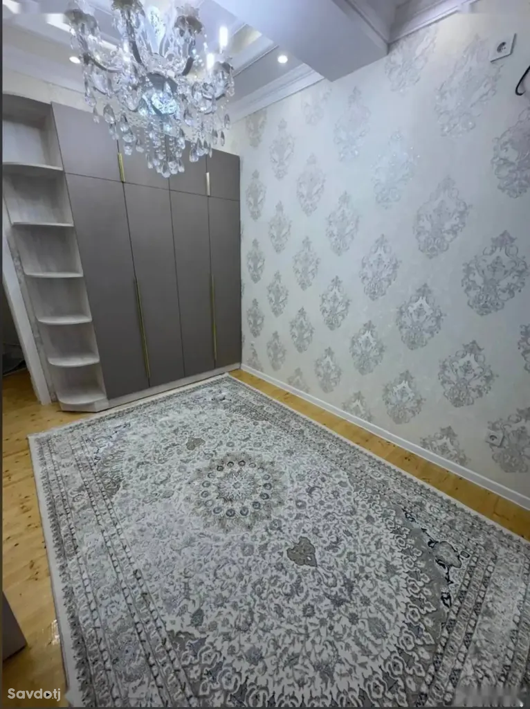 3-комн. квартира, 6 этаж, 92м², сино