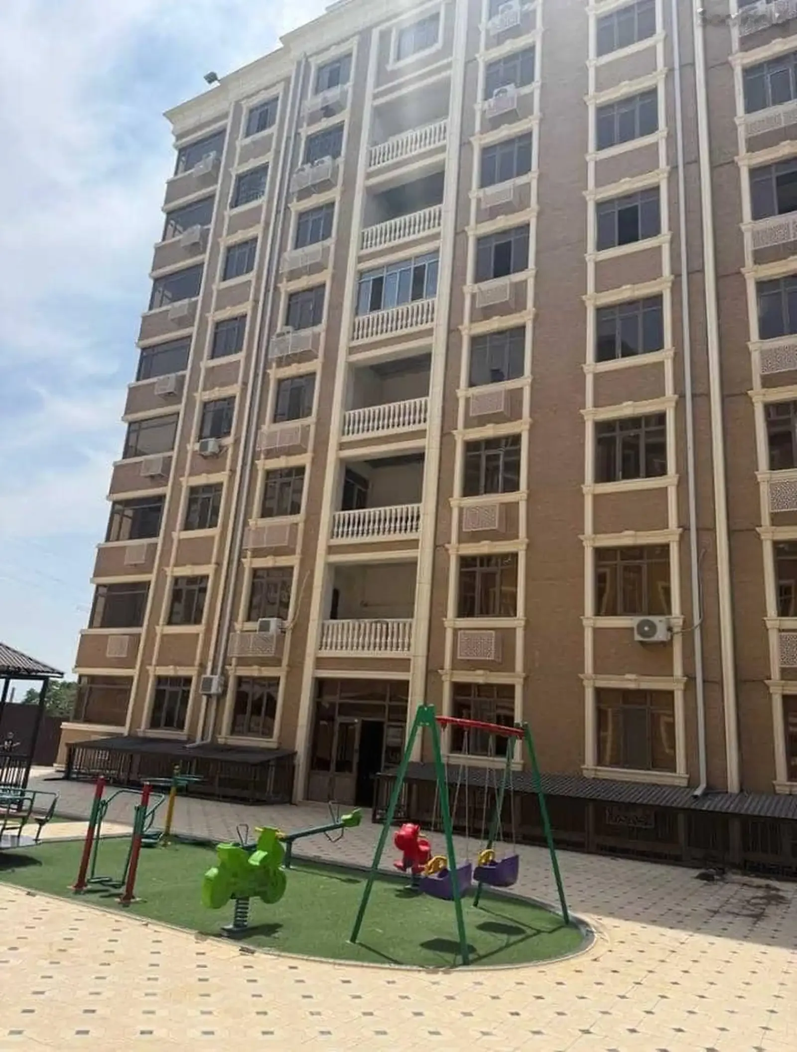 2-комн. квартира, 1 этаж, 52м², 19 микрорайон, Рахими