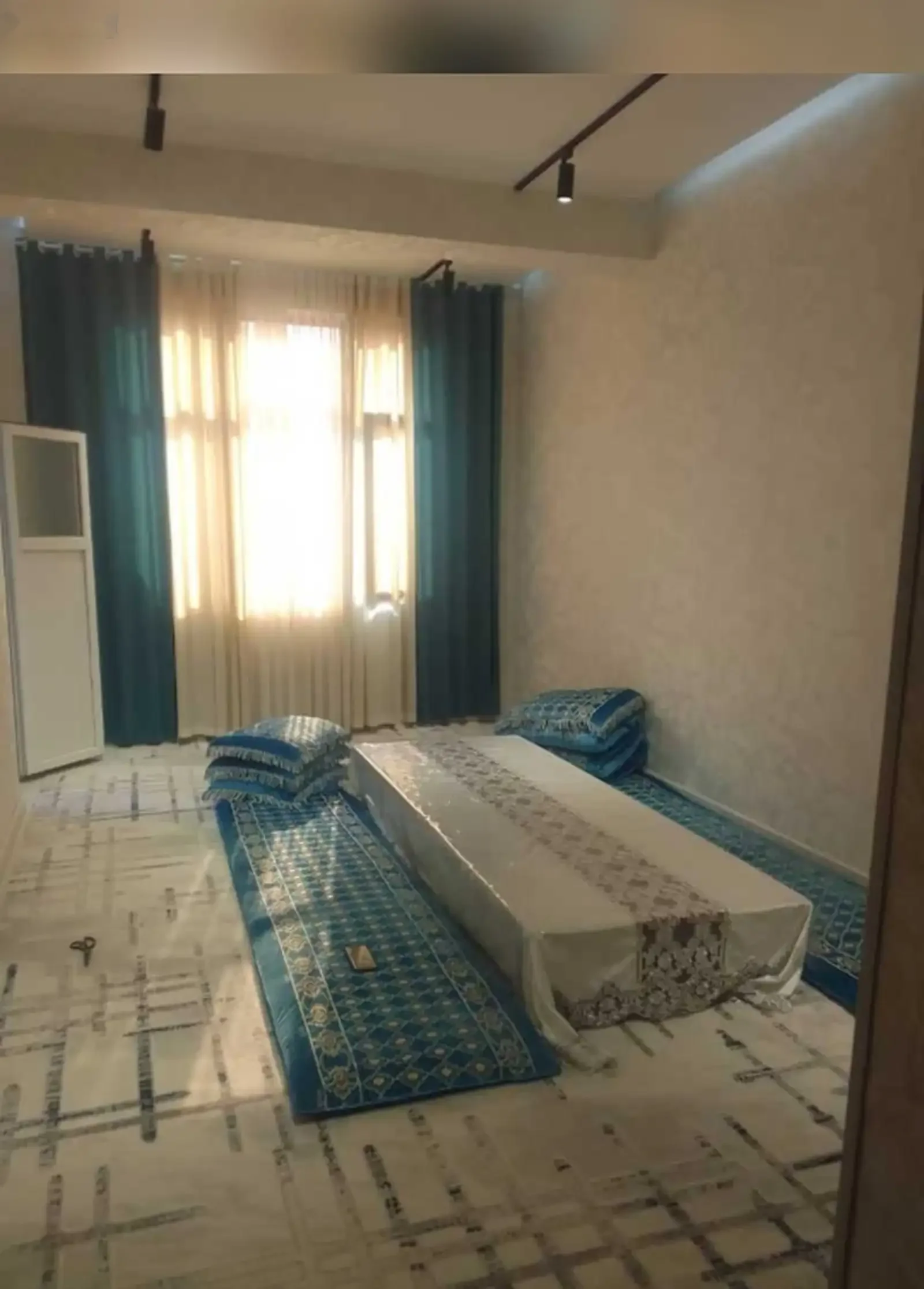2-комн. квартира, 5 этаж, 54м², сино — фото 3