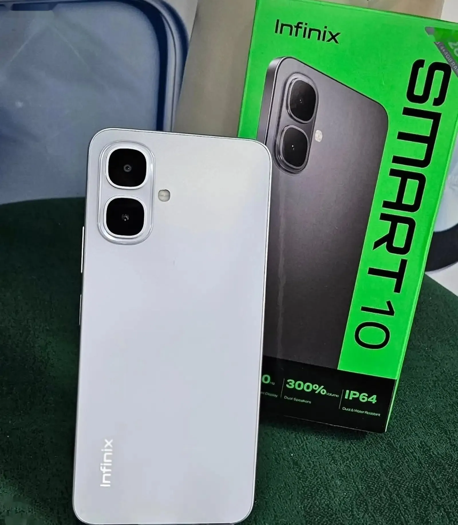 Infinix Smart 10 4+4/128Gb Black