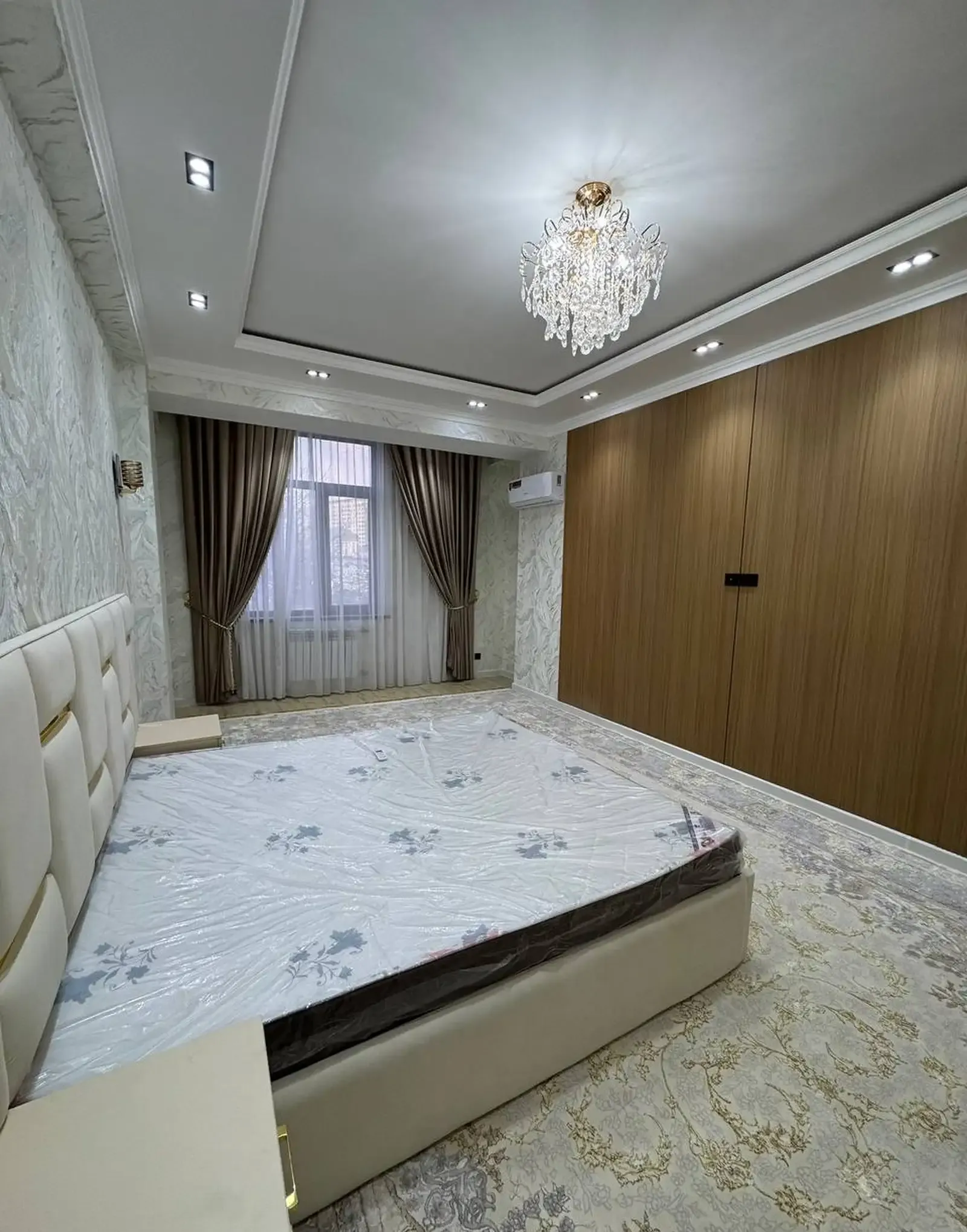 2-комн. квартира, 4 этаж, 105 м², Сомони