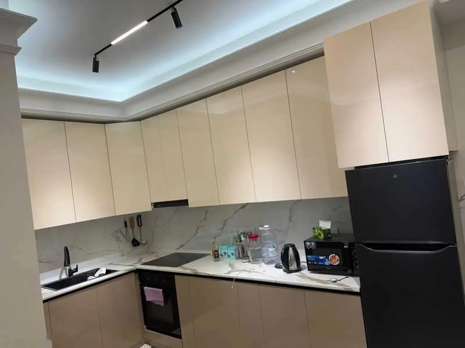 2-комн. квартира, 12 этаж, 68м², Шохмансур