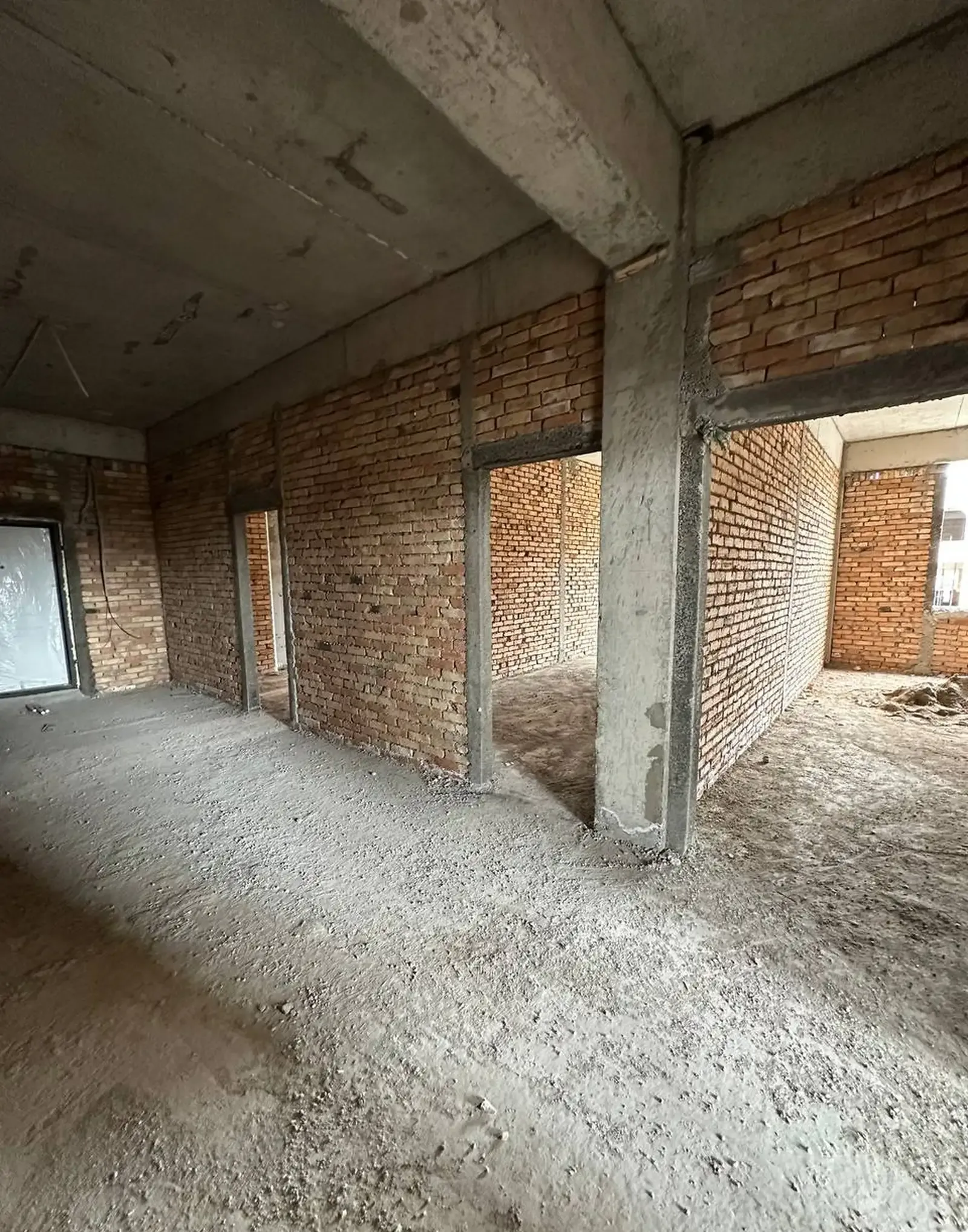 3-комн. квартира, 8 этаж, 156 м², И.Сомони