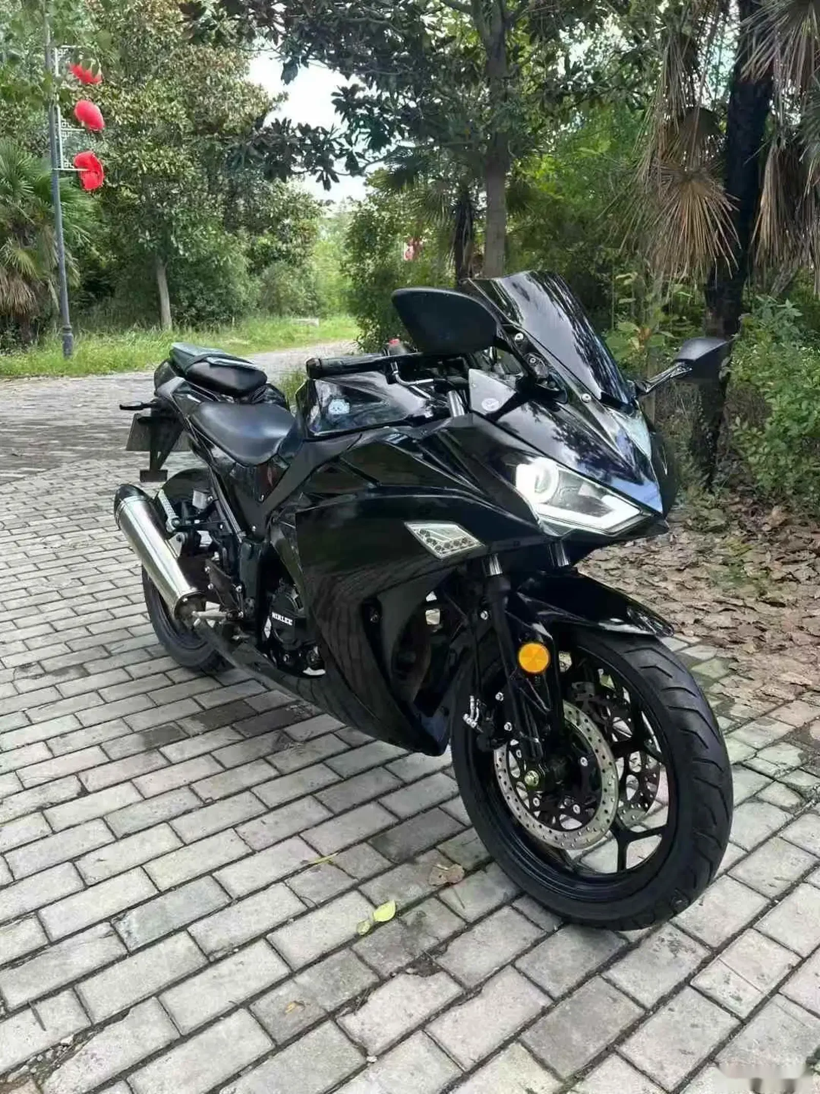 Мотоцикл Kawasaki — фото 2