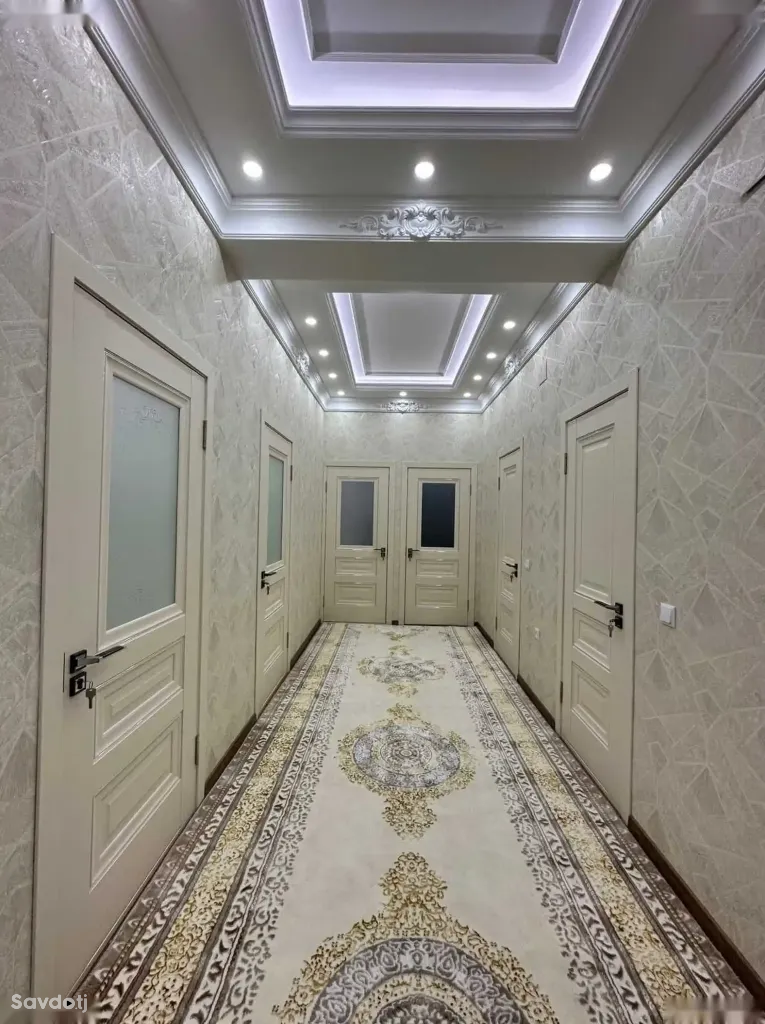 3-комн. квартира, 9 этаж, 95м², Пединститут, Ресторан Хуросон, Исмоили Сомони