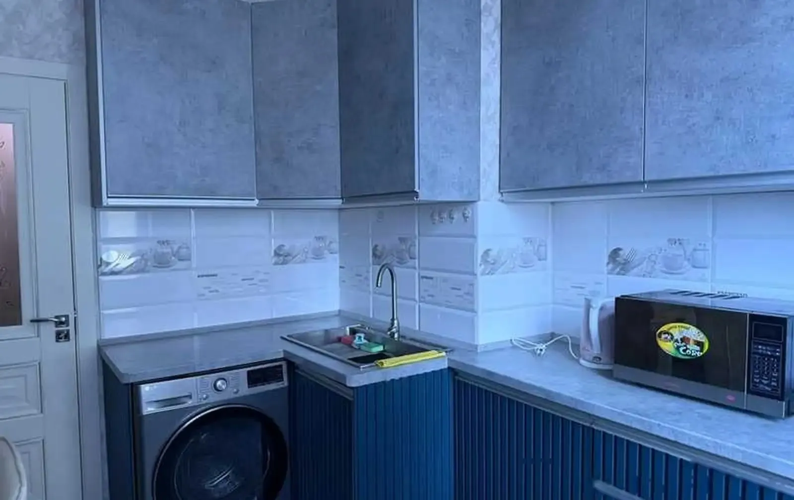 3-комн. квартира, 6 этаж, 84м², Фирдавси