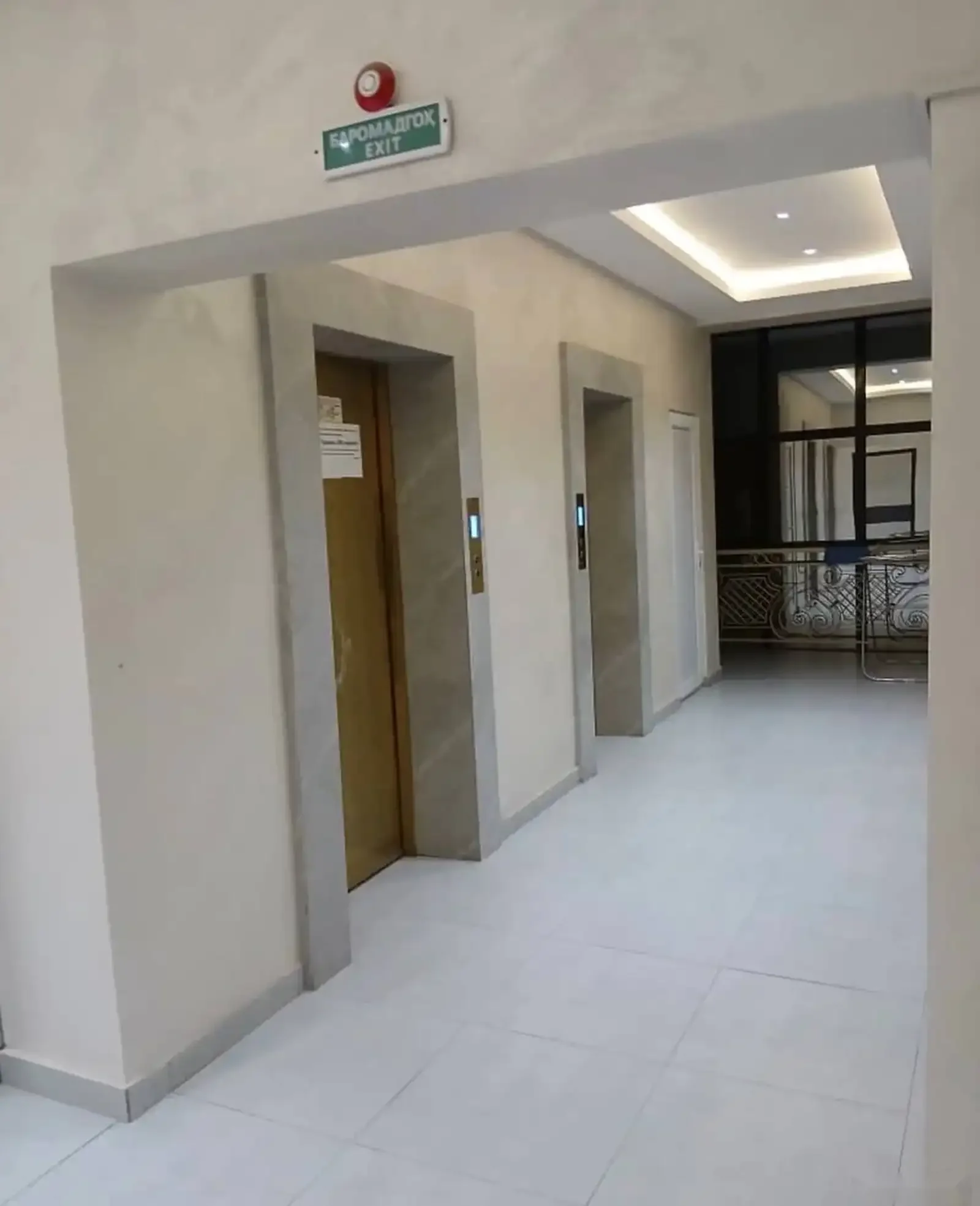3-комн. квартира, 14 этаж, 87 м², И Сомони — фото 3