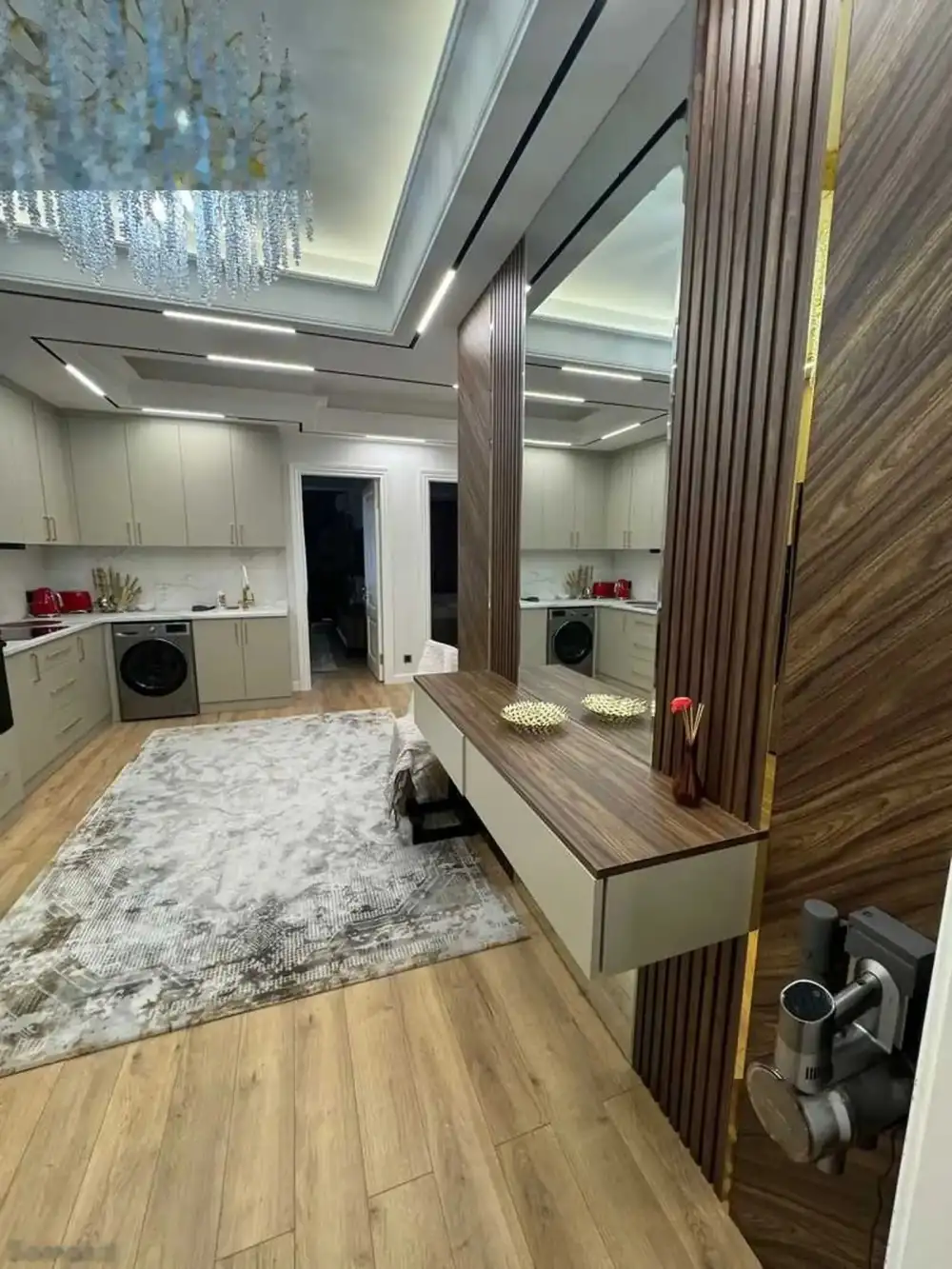 2-комн. квартира, 17 этаж, 64м², м.Турсунзода 14/