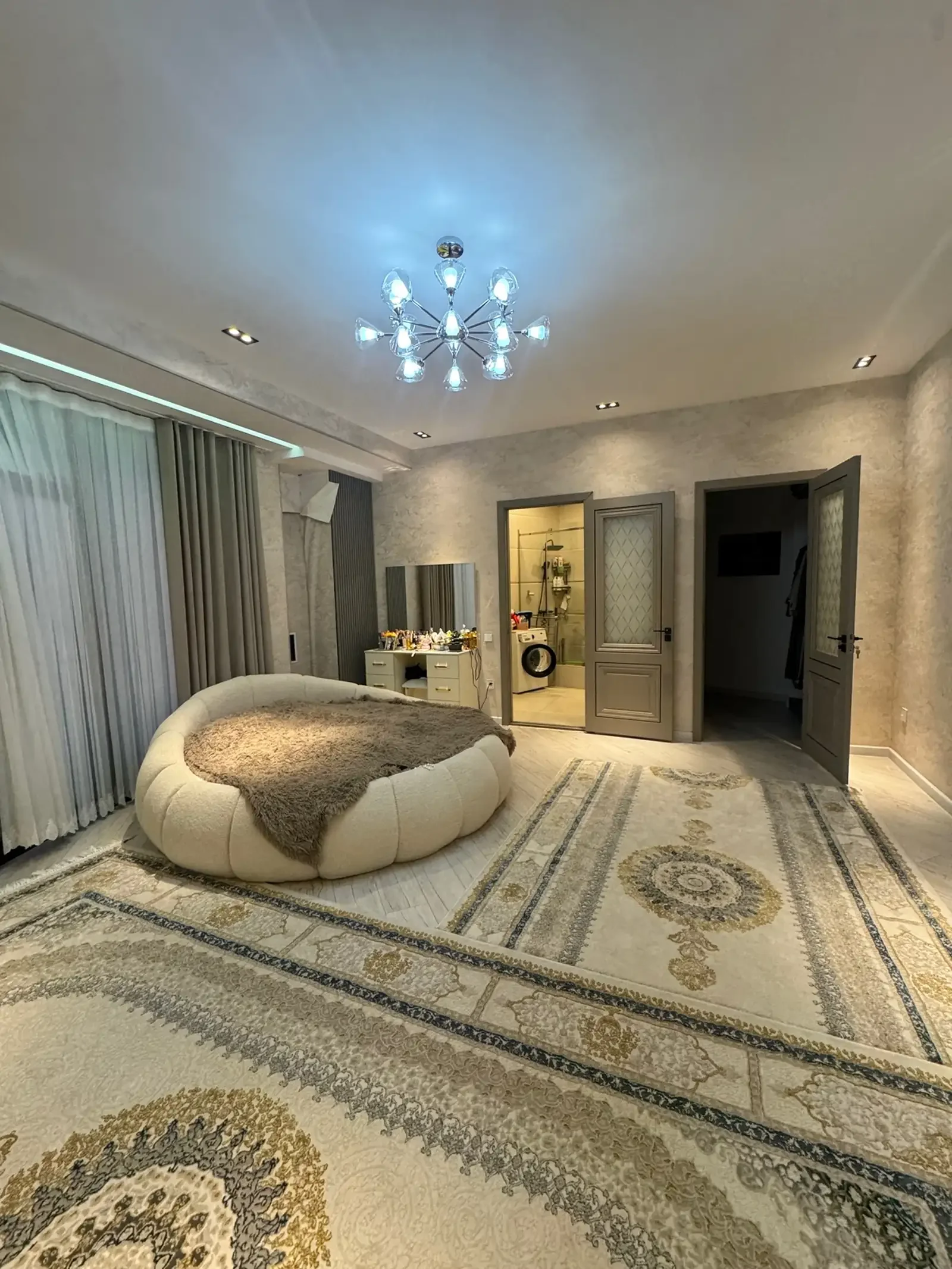 3-комн. квартира, 7 этаж, 135 м², Сомони, Овир, Пули Сангин — фото 5