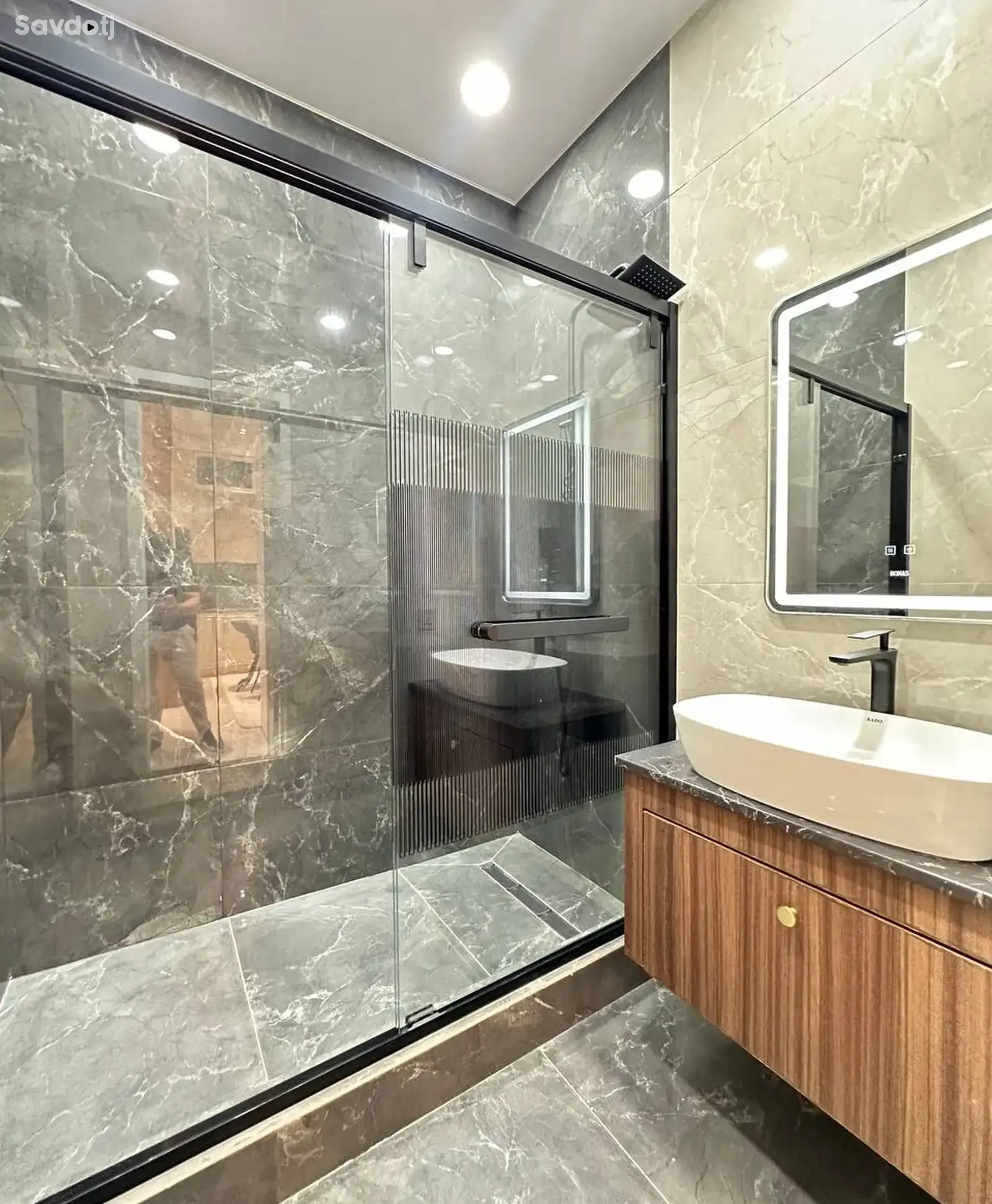 2-комн. квартира, 3 этаж, 67 м², Сино