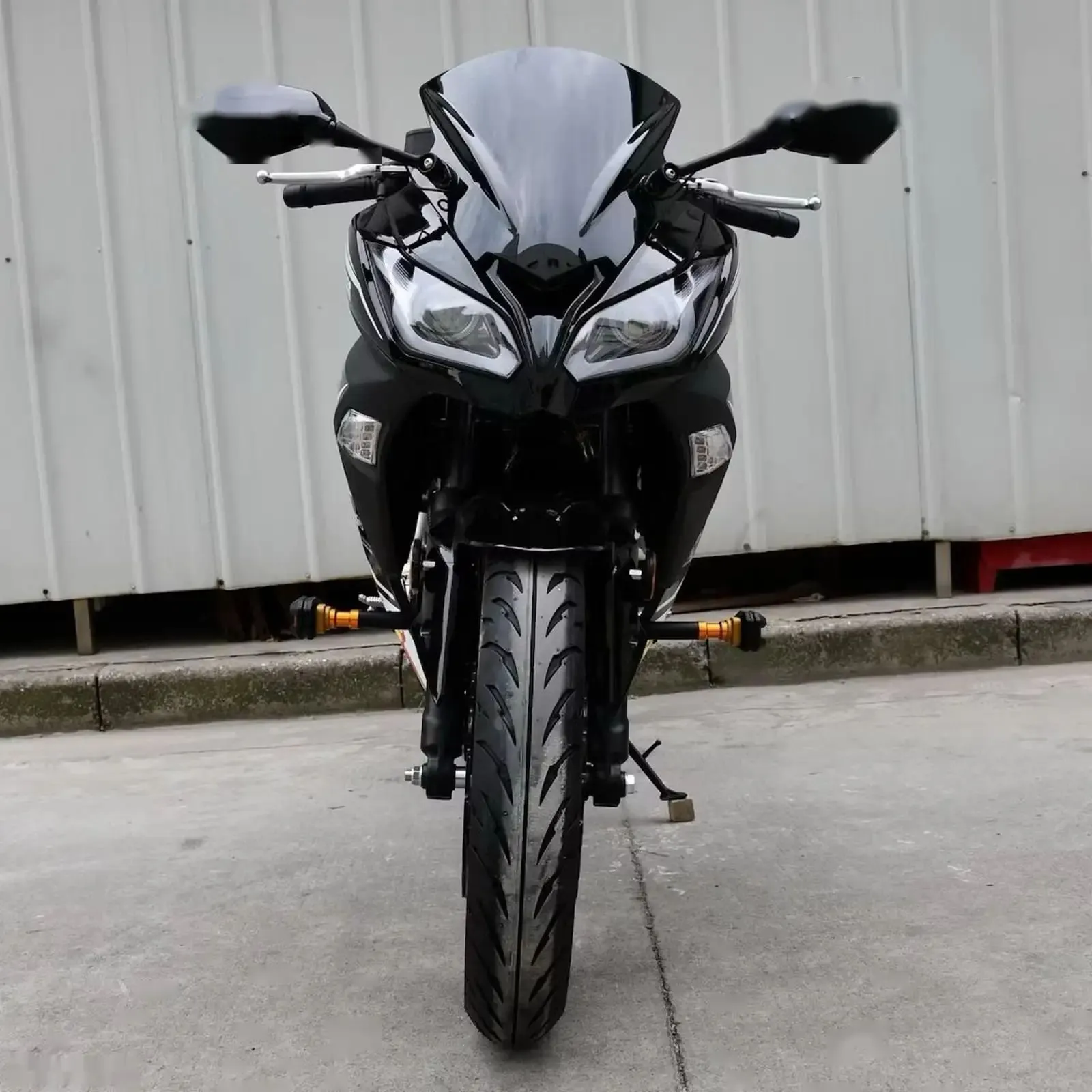 Мотоцикл Kawasaki ninja 400 куба