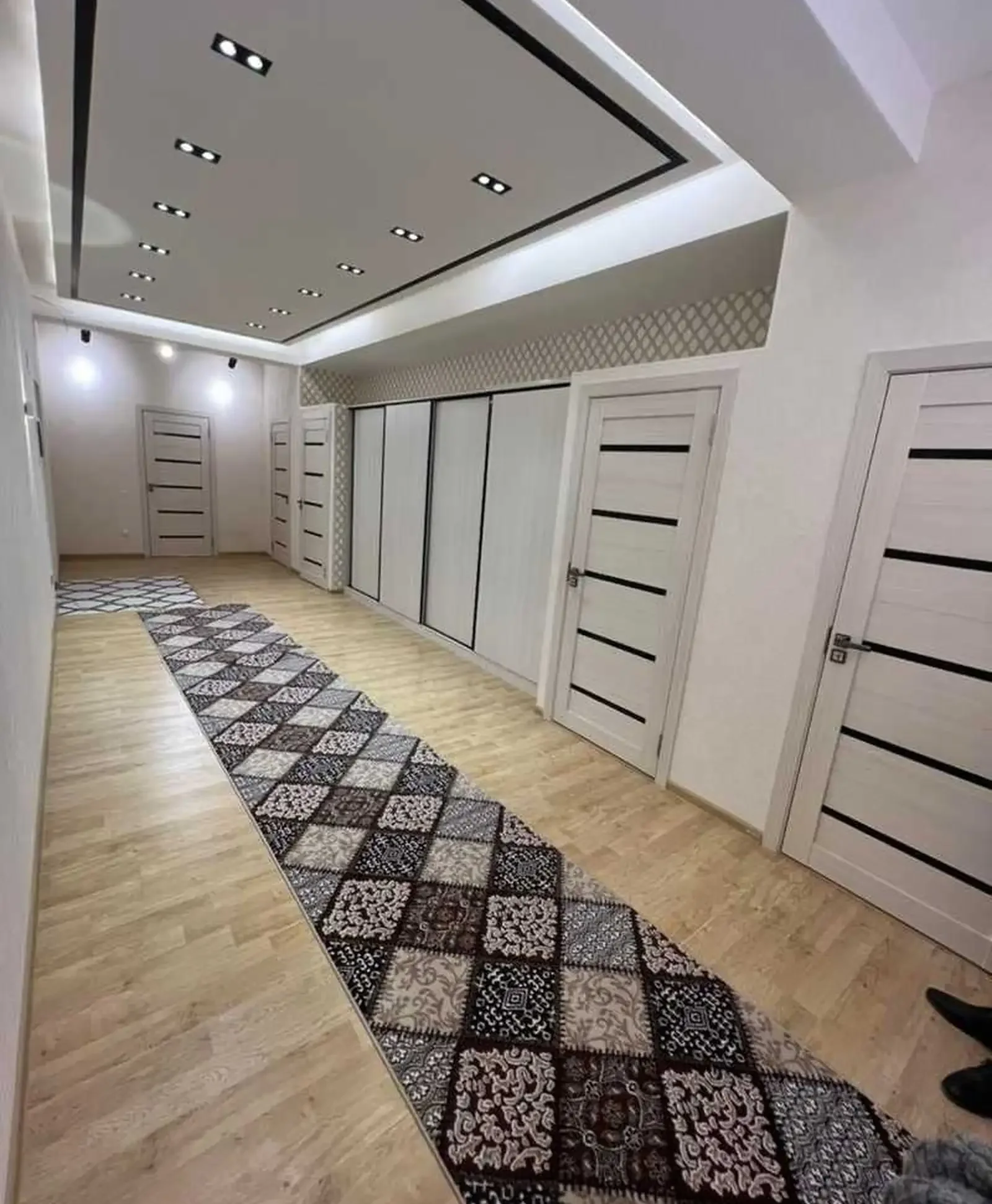 3-к квартира, 1 этаж, 120 м² — фото 7