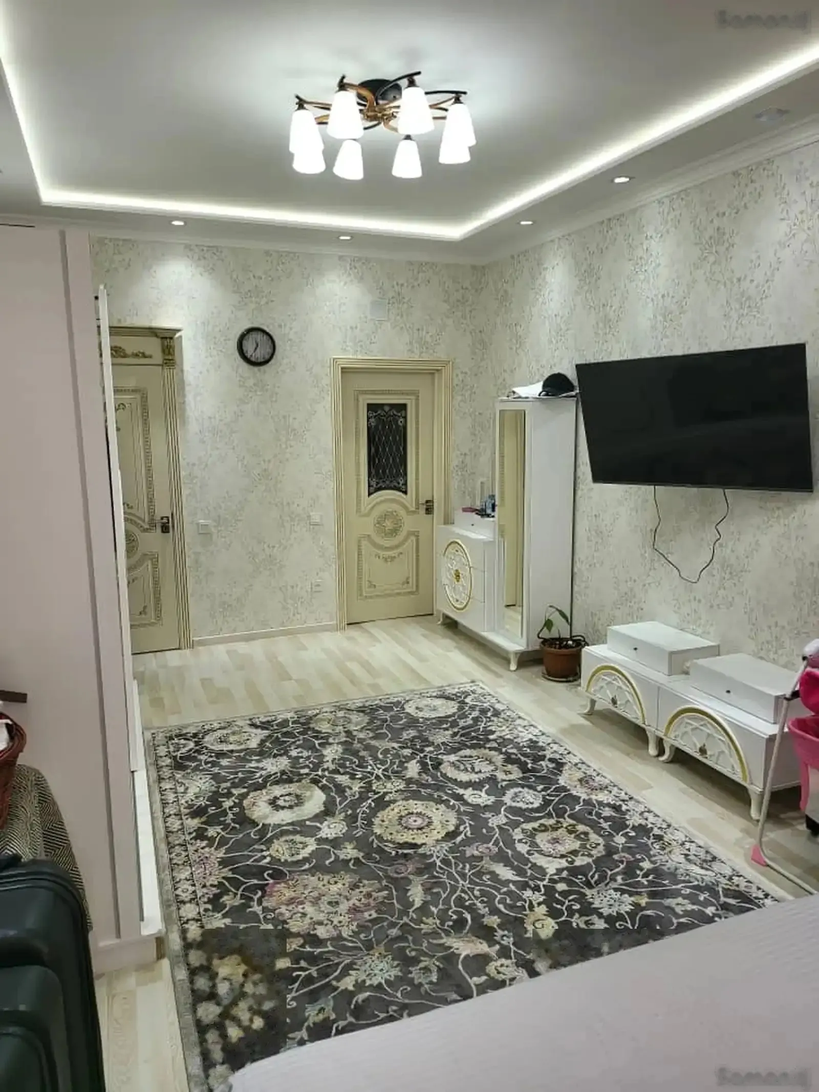 3-комн. квартира, 17 этаж, 147м², Шохмансур