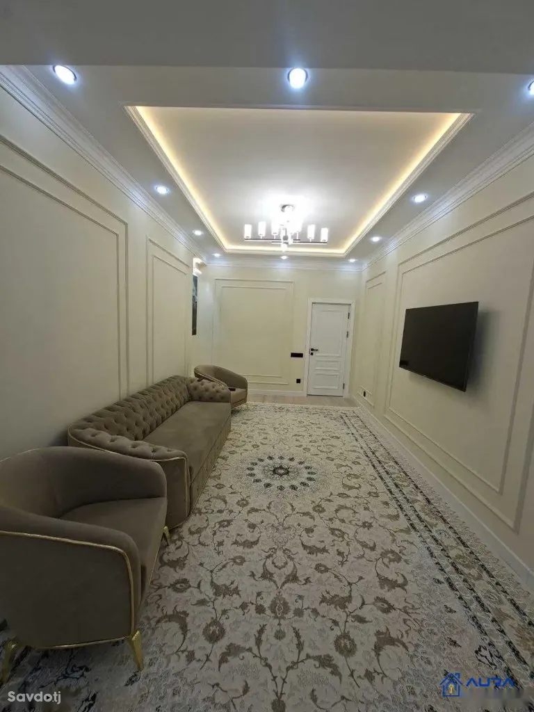 2-комн. квартира, 6 этаж, 77 м², Фирдавси