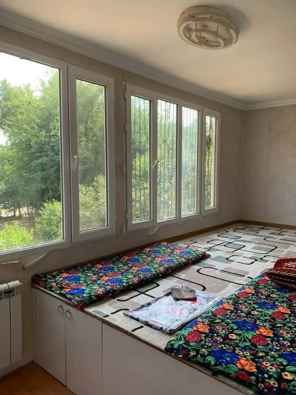 3-комн. квартира, 2 этаж, 67м², Фирдавси