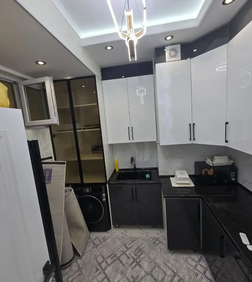 2-комн. квартира, 6 этаж, 61 м², Сино