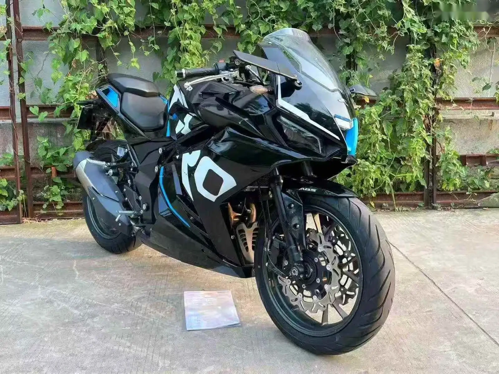 Мотоцикл Kawasaki на заказ — фото 4