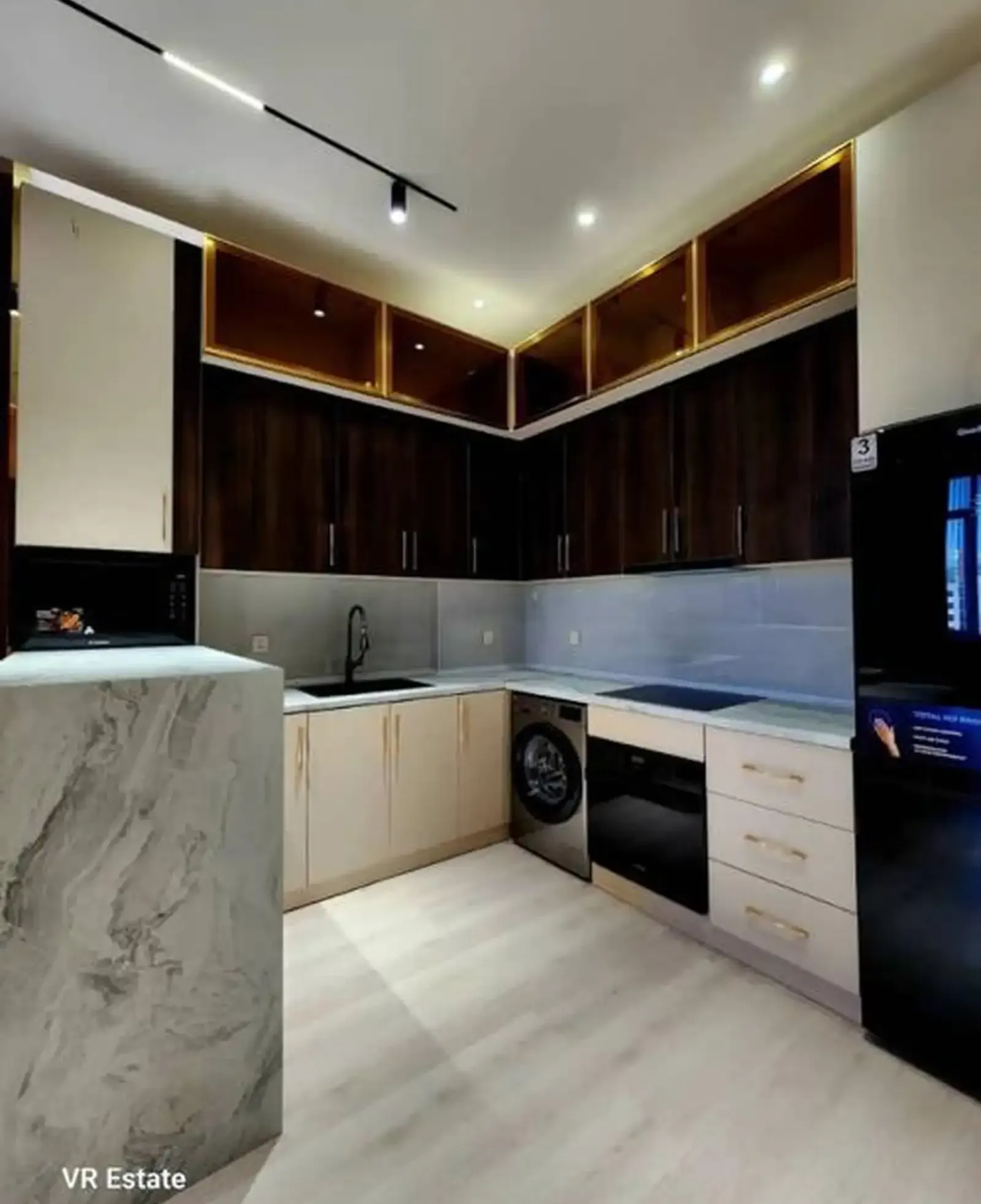 1-комн. квартира, 15 этаж, 45 м², Сомони