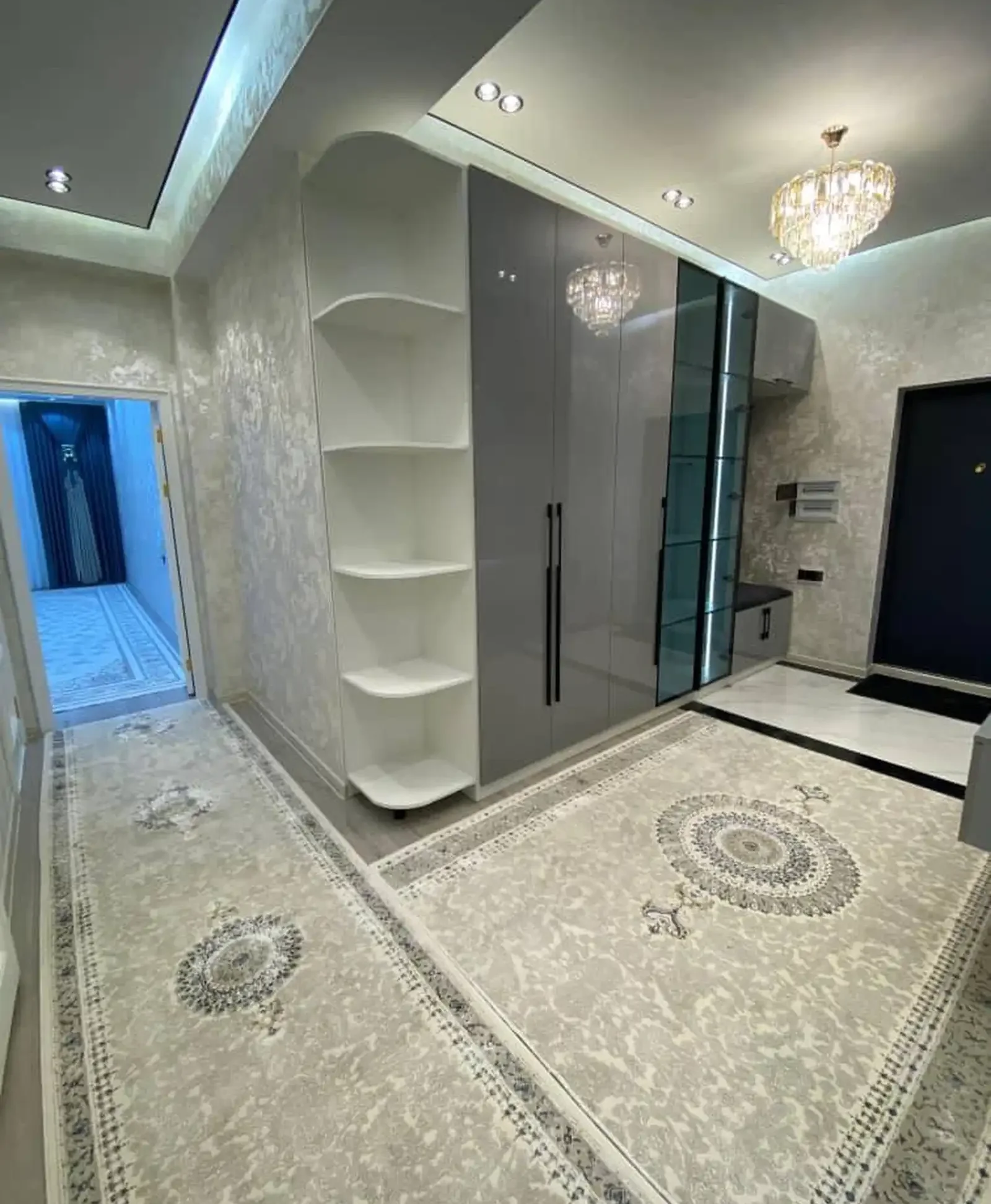 2-комн. квартира, 12 этаж, 70 м², Сино