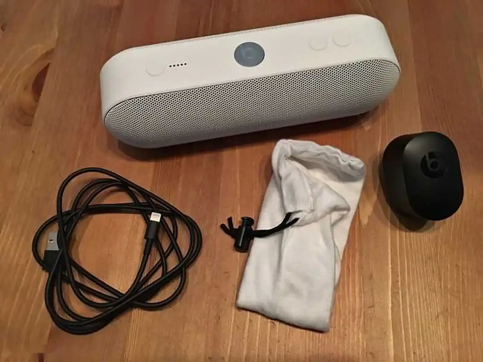 Колонка Beats Pill plus — фото 3