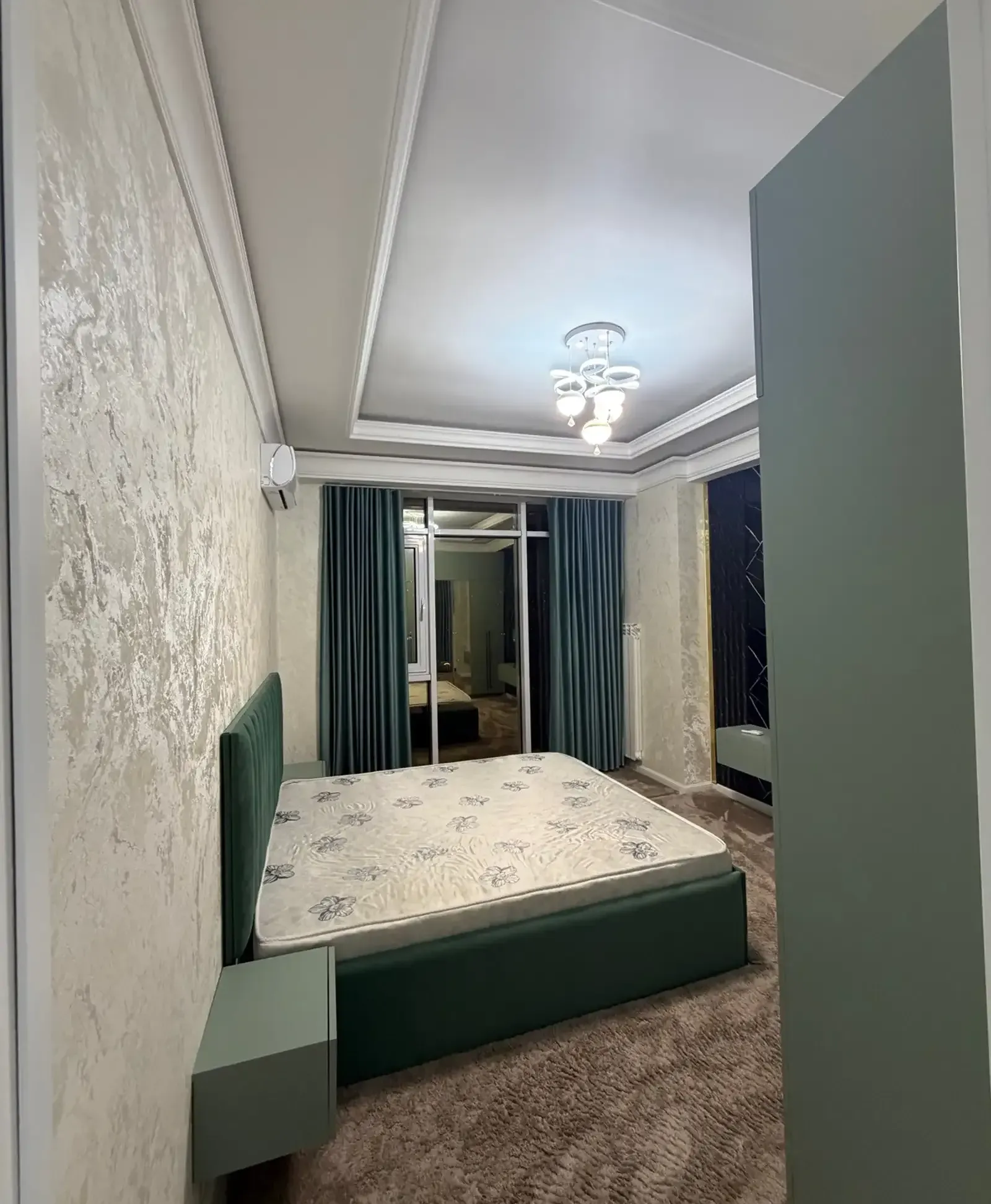 2-комн. квартира, 14 этаж, 60м², Шохмансур/Пайкар