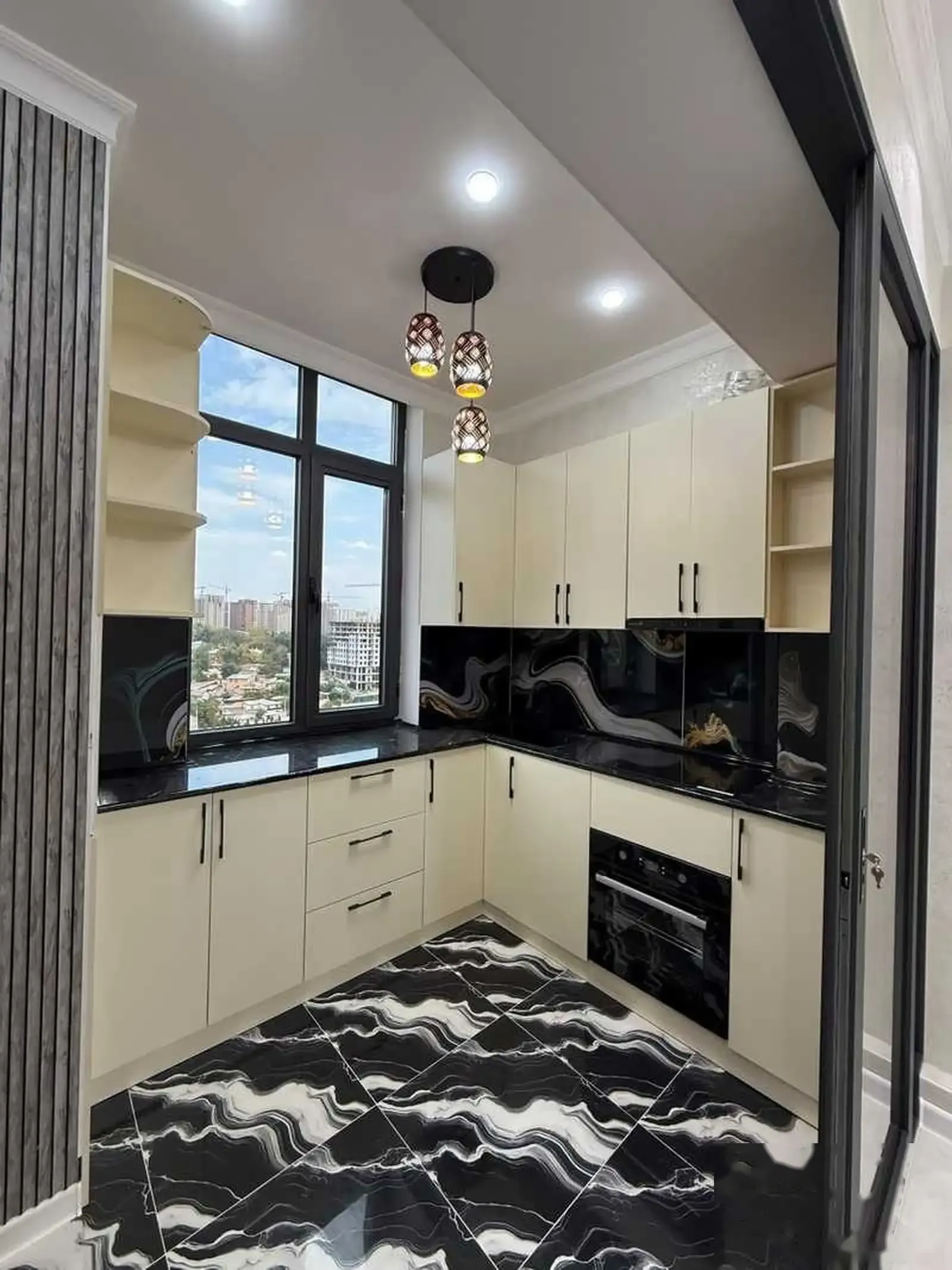 2-комн. квартира, 14 этаж, 69 м², Шохмансур