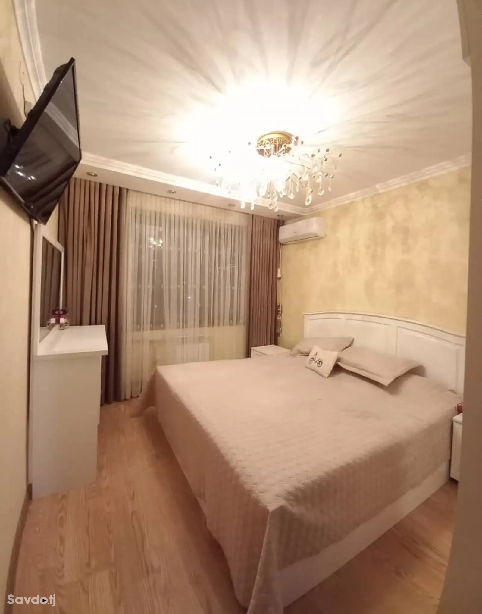 4-комн. квартира, 5 этаж, 80 м², И. Сомони, на против парка Истиклол